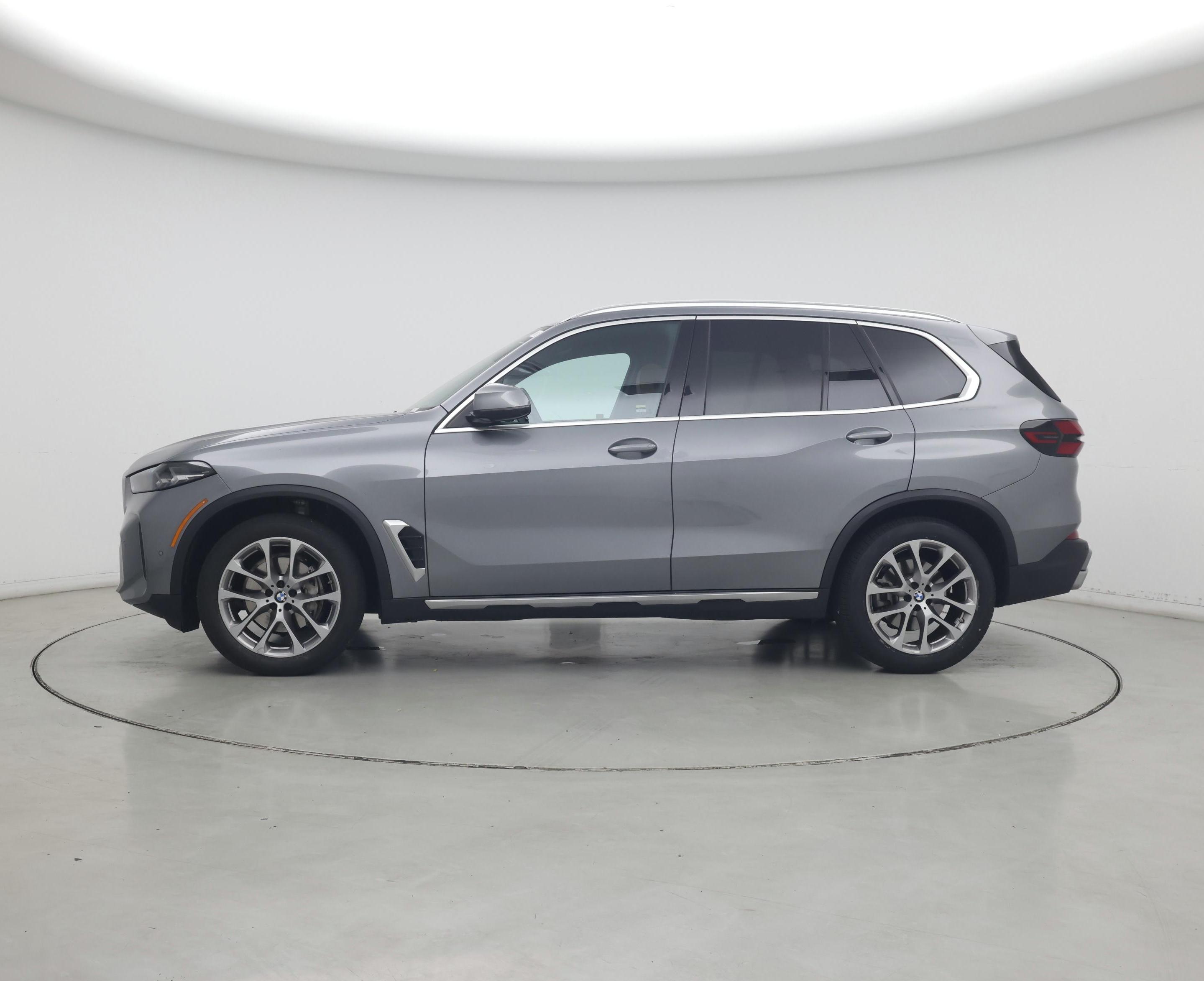 Thumbnail: 2024 BMW X5 - 3