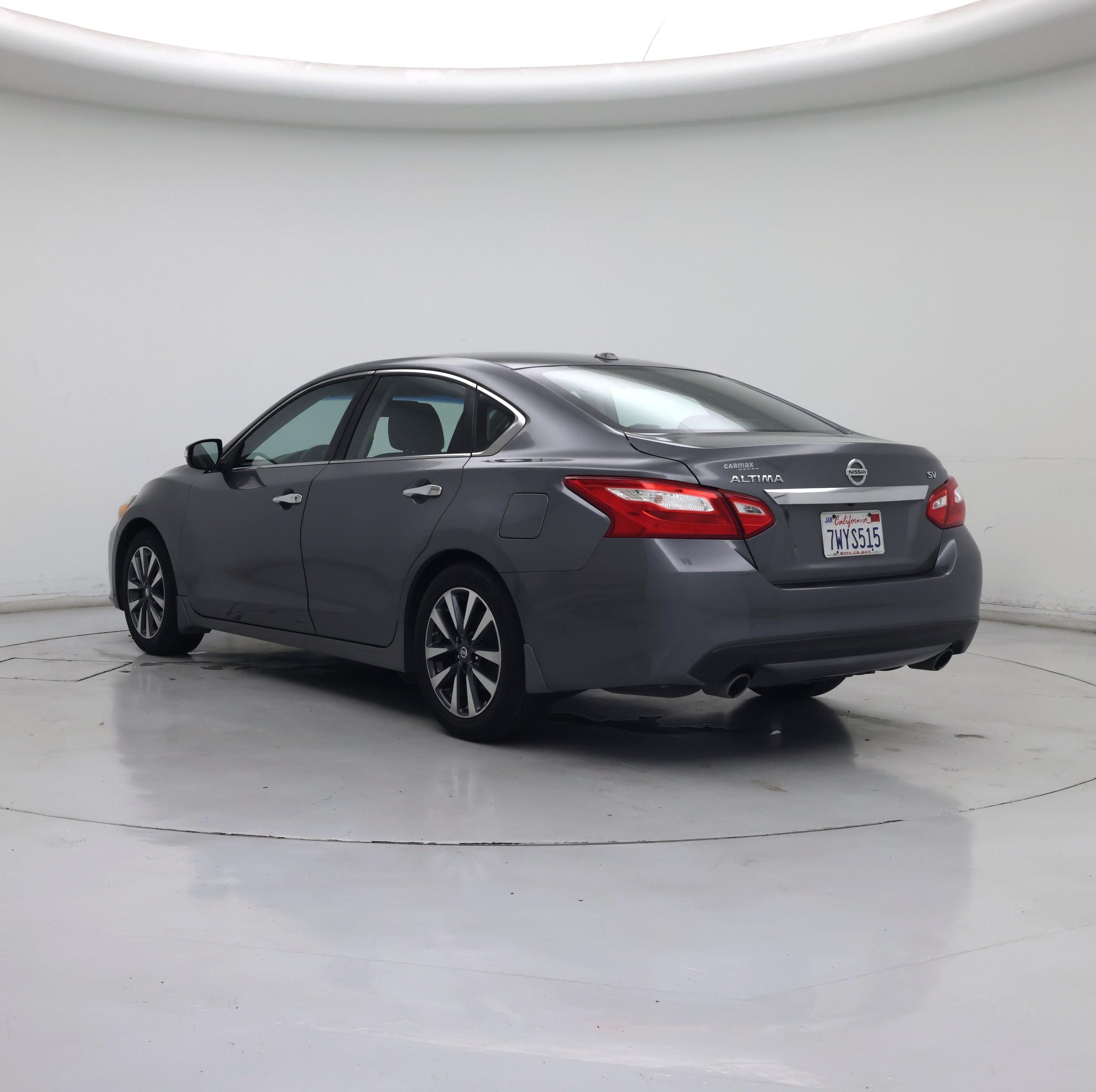 Thumbnail: 2016 Nissan Altima - 2