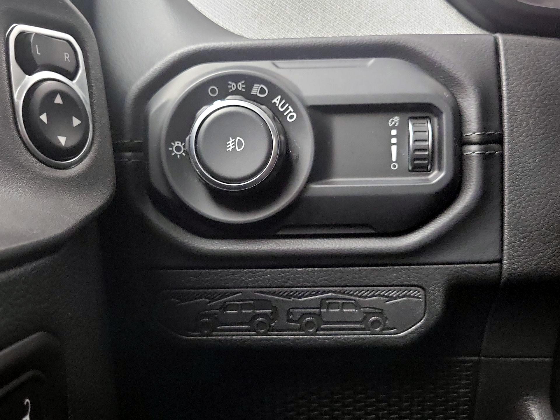 Thumbnail: 2025 Jeep Wrangler - 13