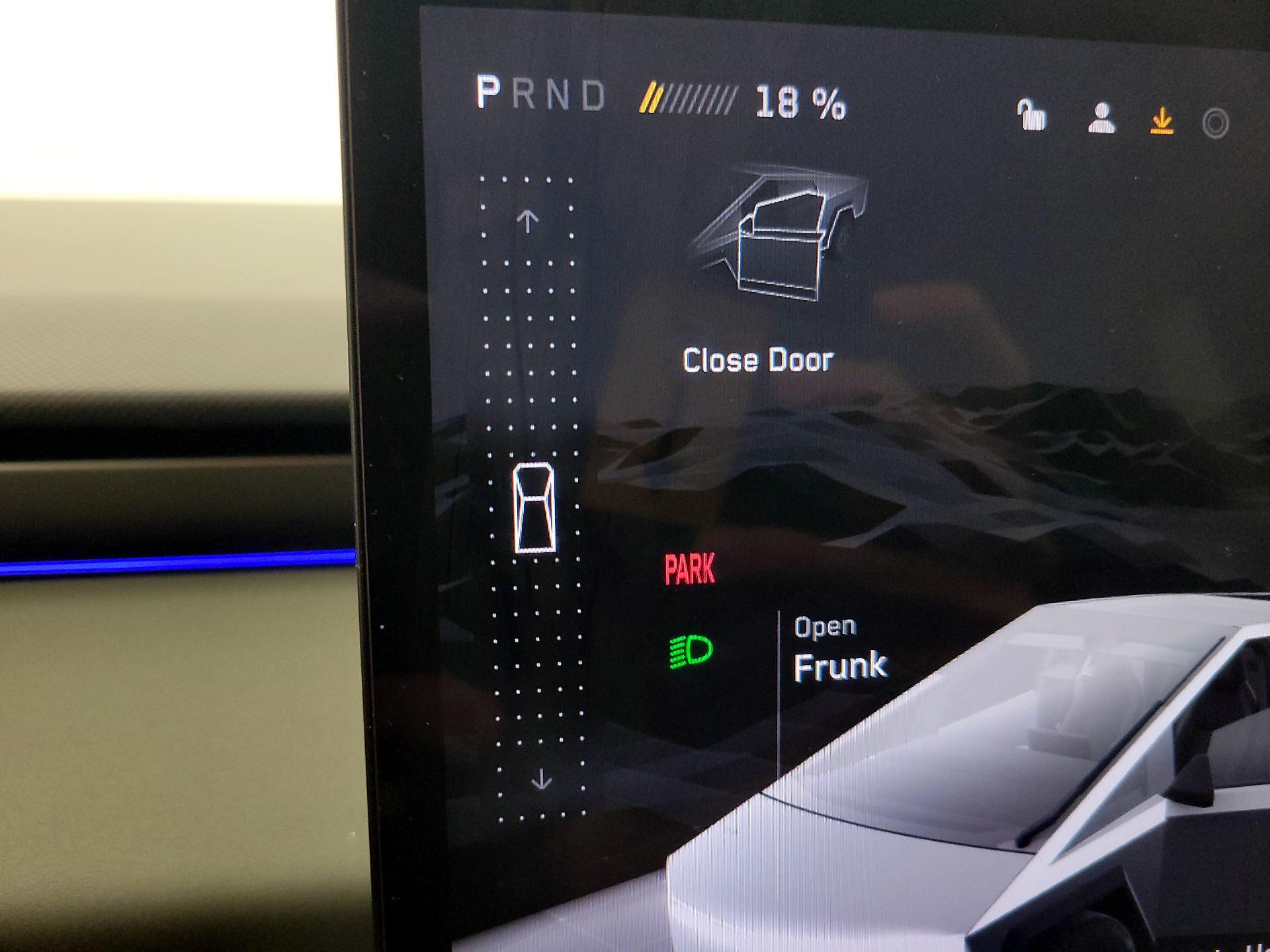 Thumbnail: 2025 Tesla Cybertruck - 15