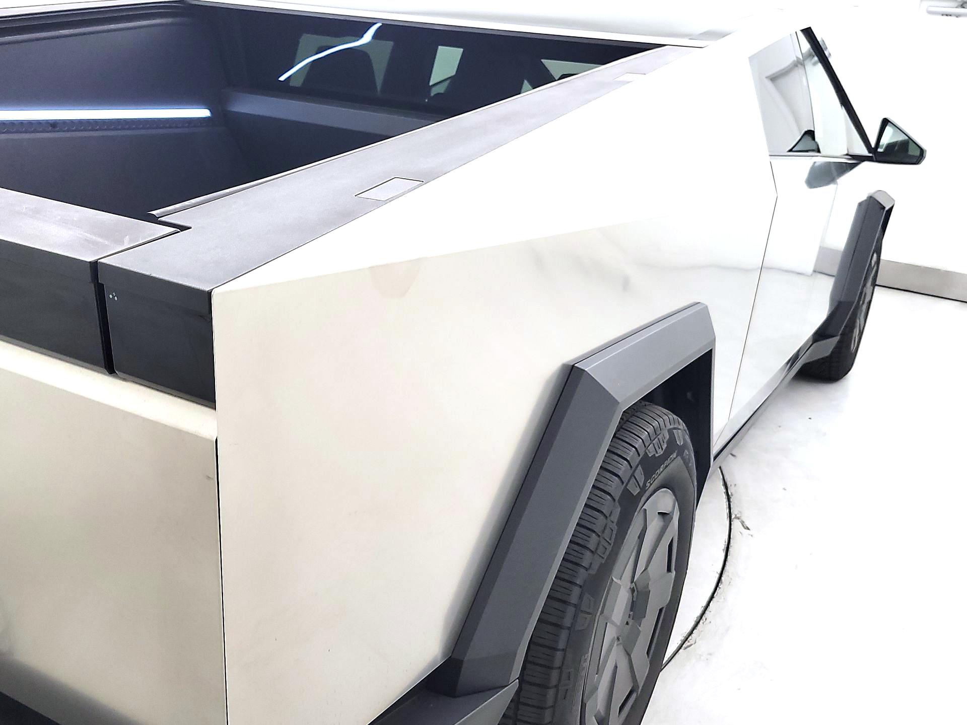 Thumbnail: 2025 Tesla Cybertruck - 5