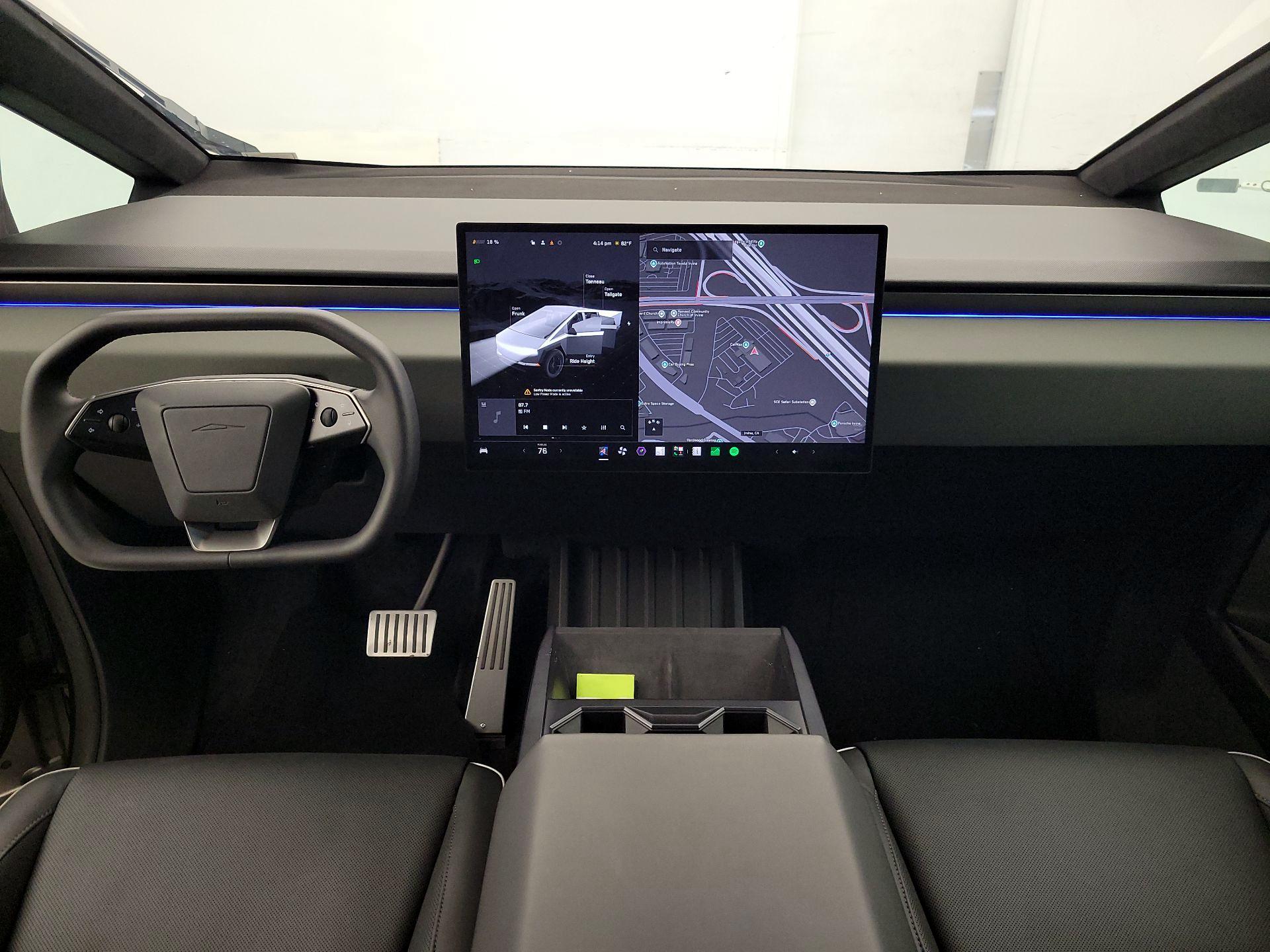 Thumbnail: 2025 Tesla Cybertruck - 8