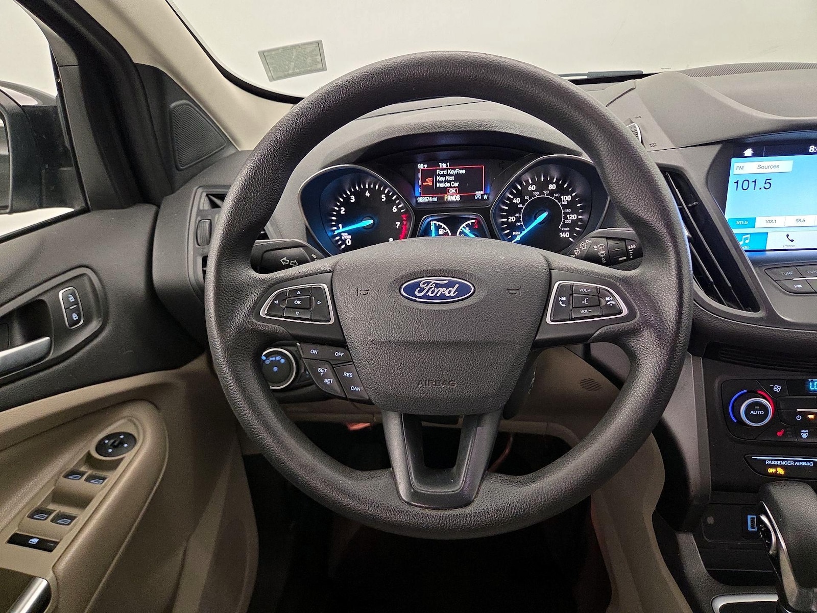 2019 Ford Escape SE - Photo 11