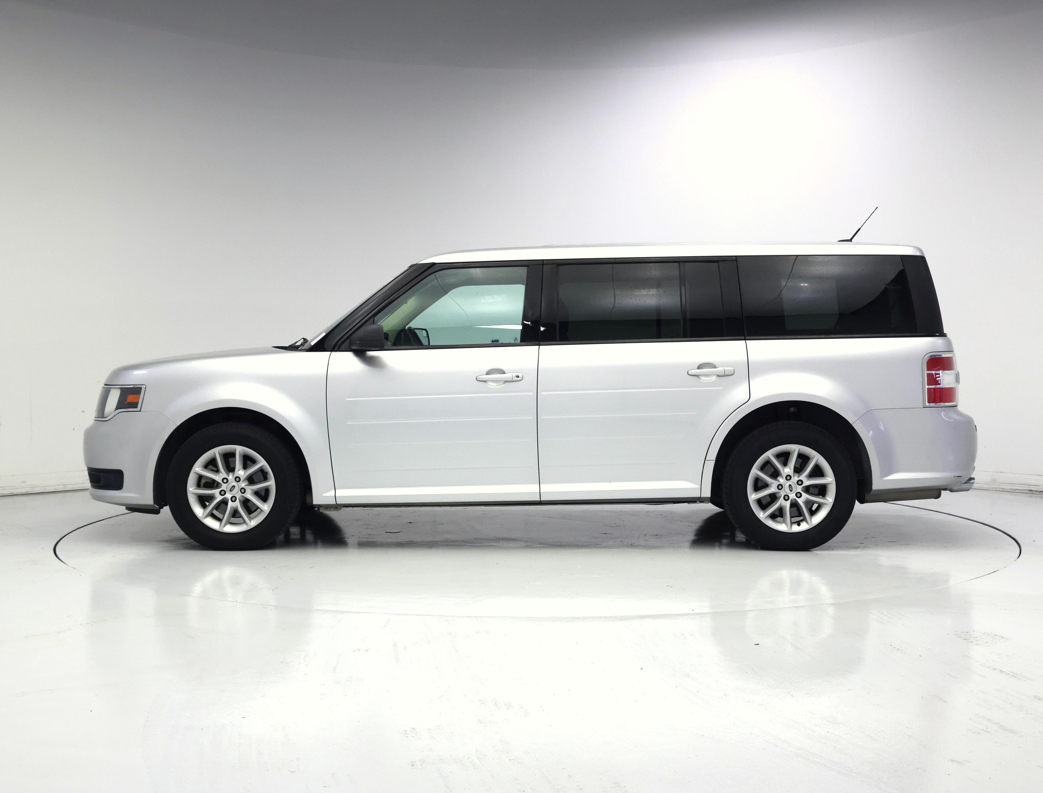 Thumbnail: 2018 Ford Flex - 3
