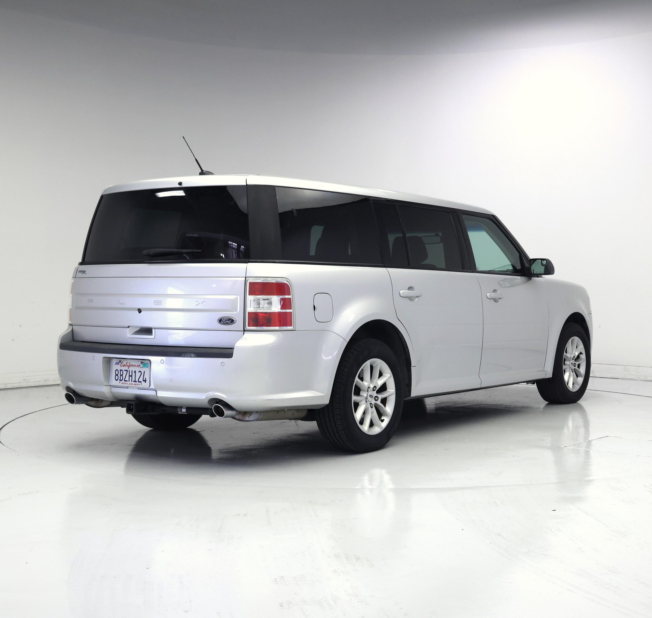 Thumbnail: 2018 Ford Flex - 8
