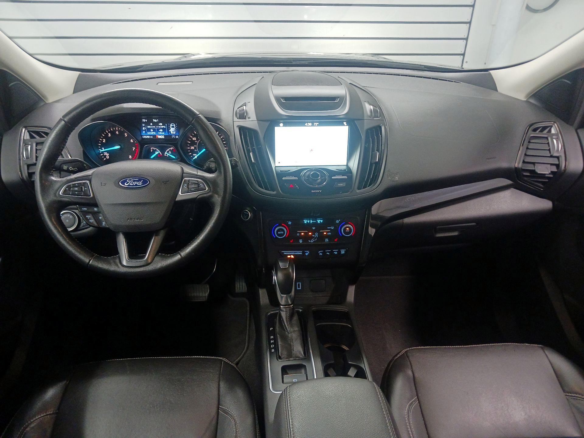 Thumbnail: 2018 Ford Escape - 9