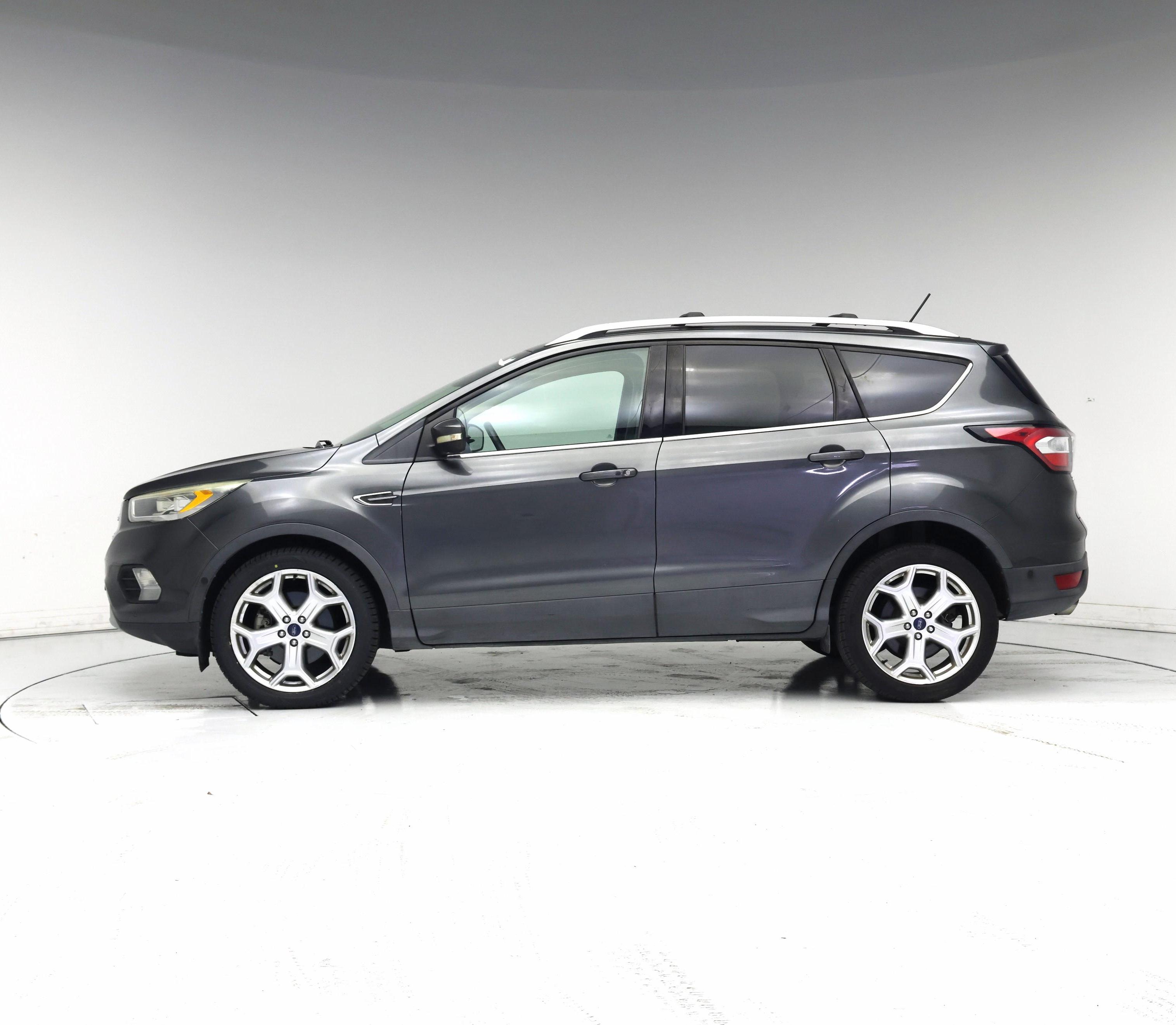 Thumbnail: 2018 Ford Escape - 3