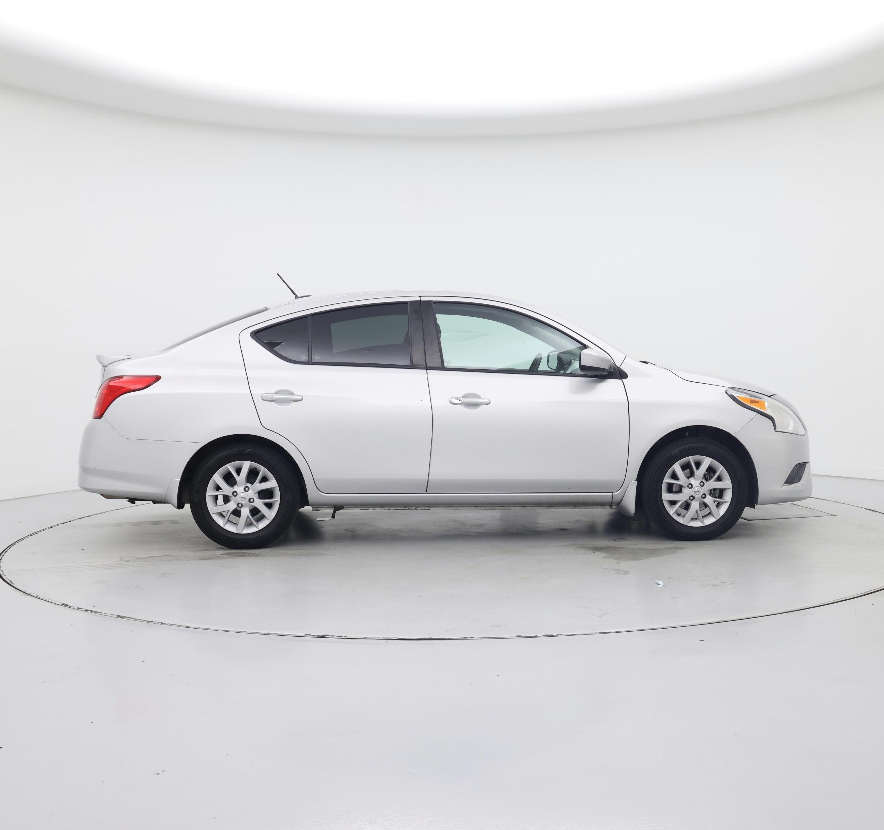 Thumbnail: 2019 Nissan Versa - 7