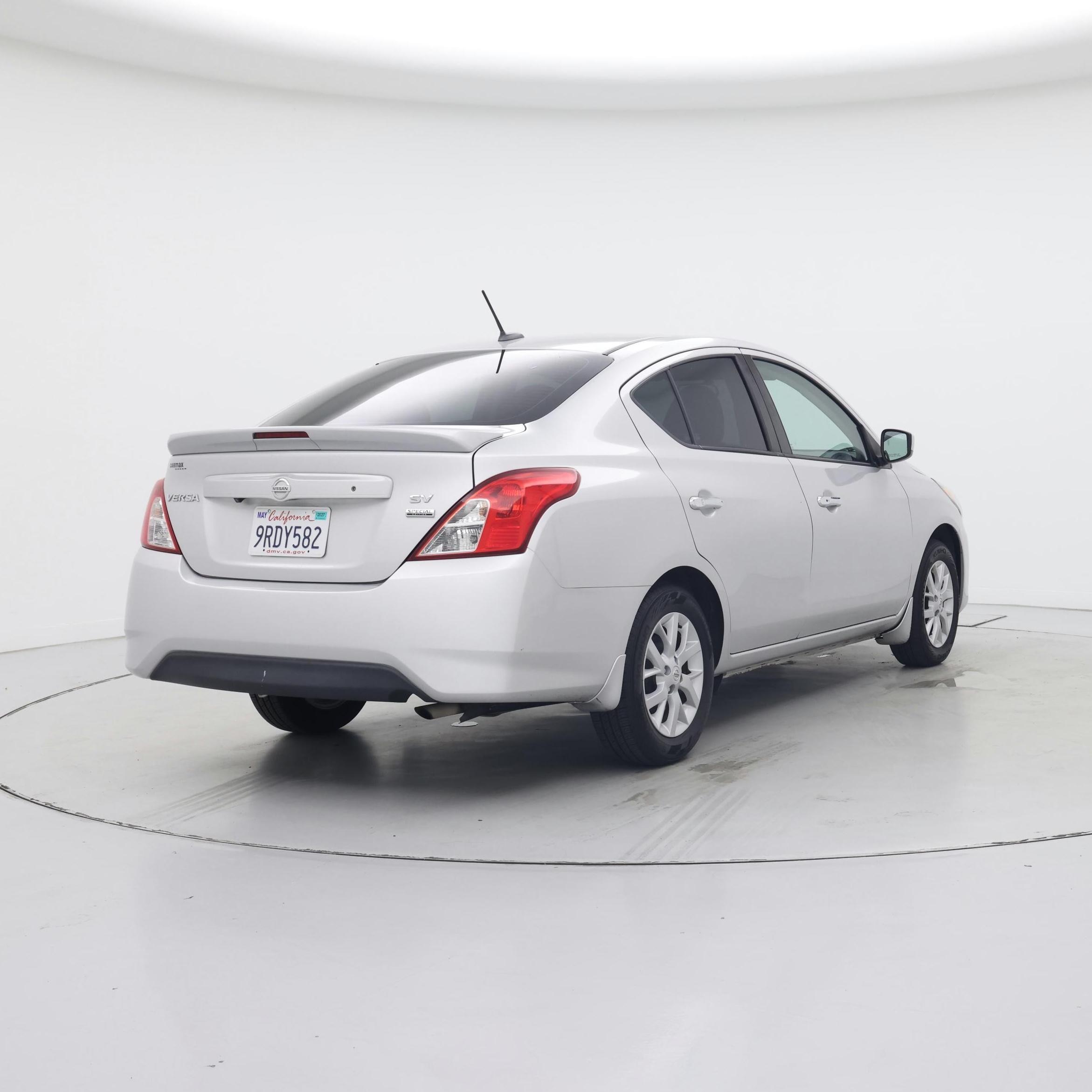 Thumbnail: 2019 Nissan Versa - 8