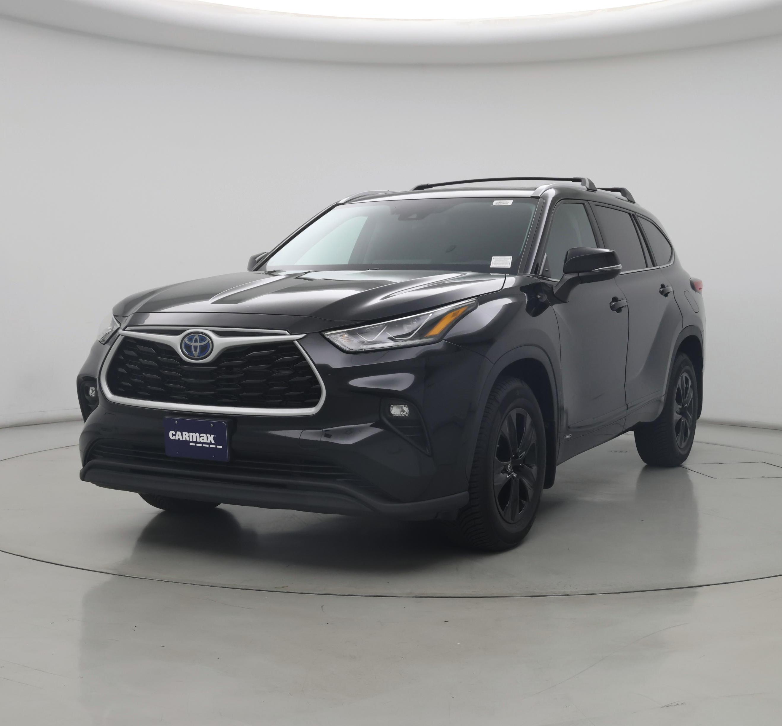 Thumbnail: 2023 Toyota Highlander - 4