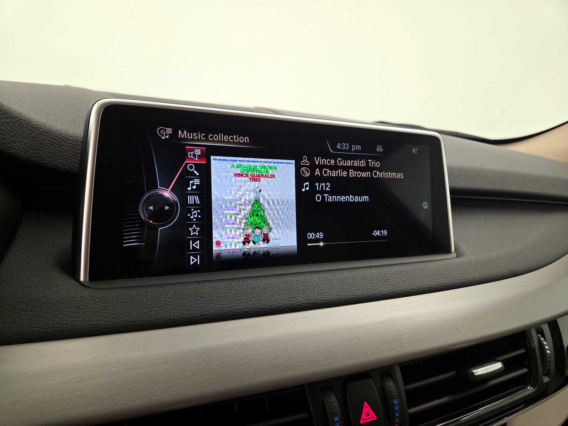 Thumbnail: 2016 BMW X5 - 16