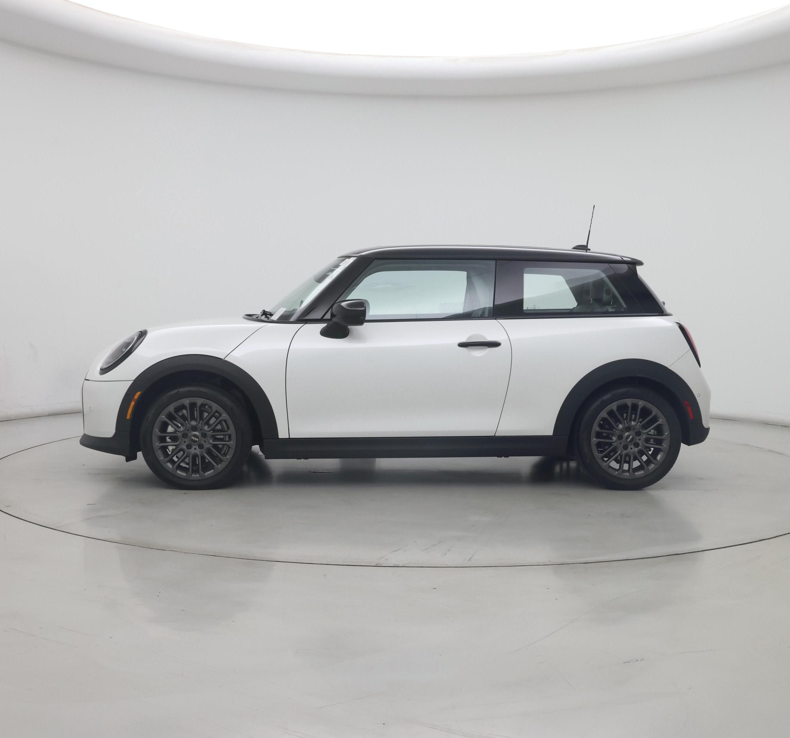 Thumbnail: 2025 MINI Cooper Hardtop - 3