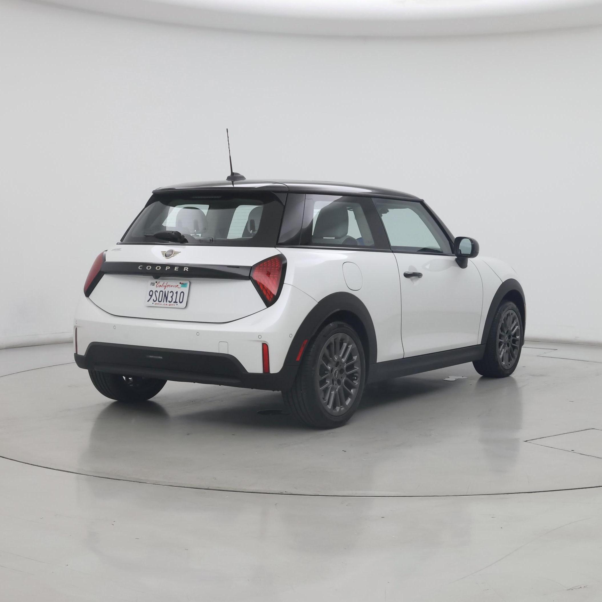 Thumbnail: 2025 MINI Cooper Hardtop - 8