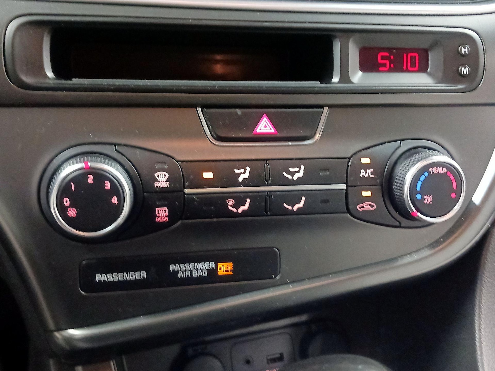 2015 Kia Optima LX - Photo 6