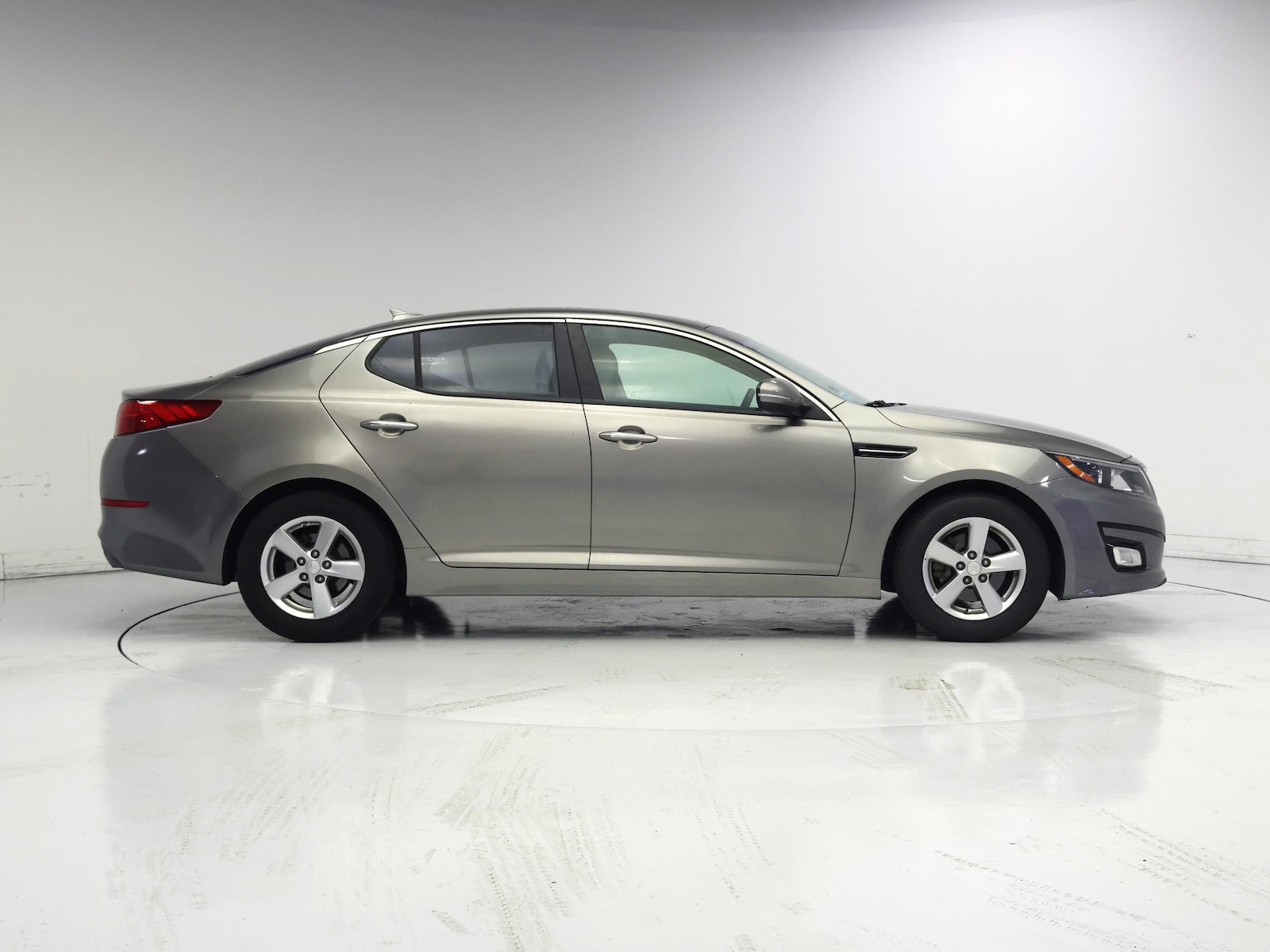 2015 Kia Optima LX - Photo 8