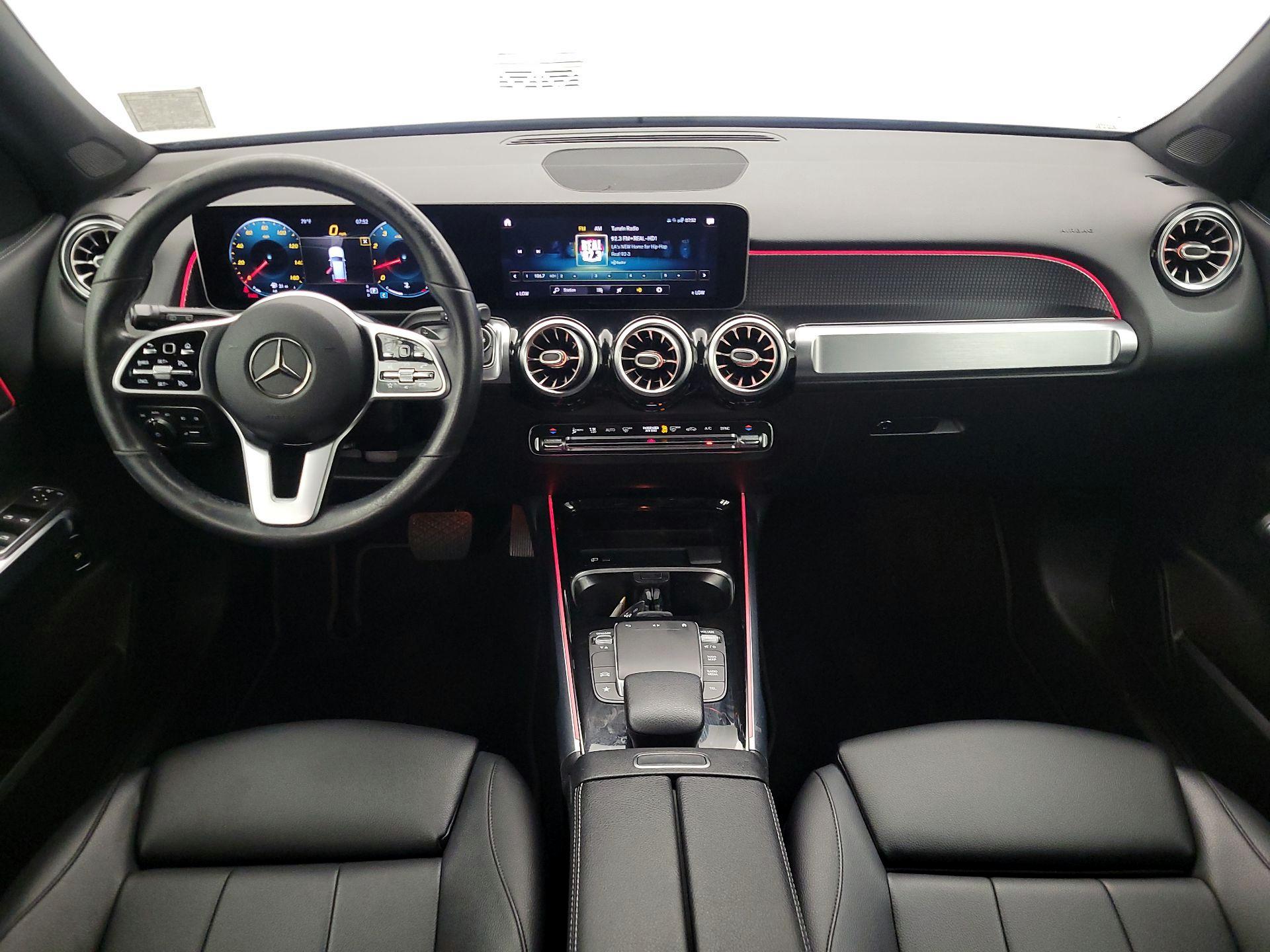 Thumbnail: 2021 Mercedes-Benz GLB - 9