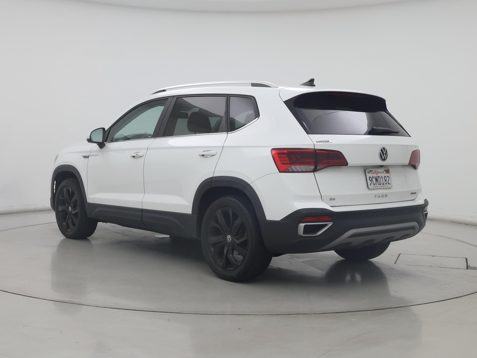 2022 Volkswagen Taos SE - Photo 3