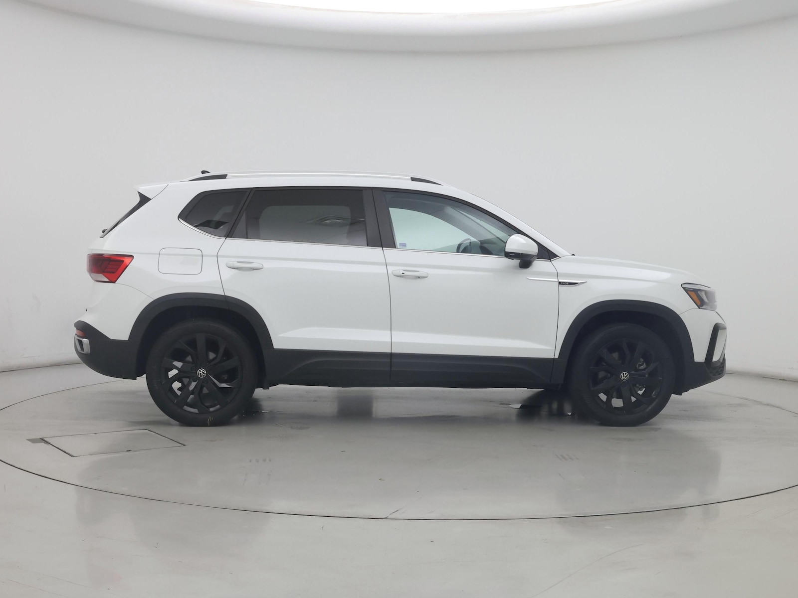 2022 Volkswagen Taos SE - Photo 8