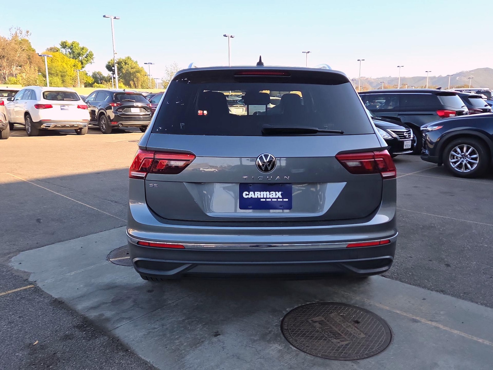 2023 Volkswagen Tiguan SE - Photo 6