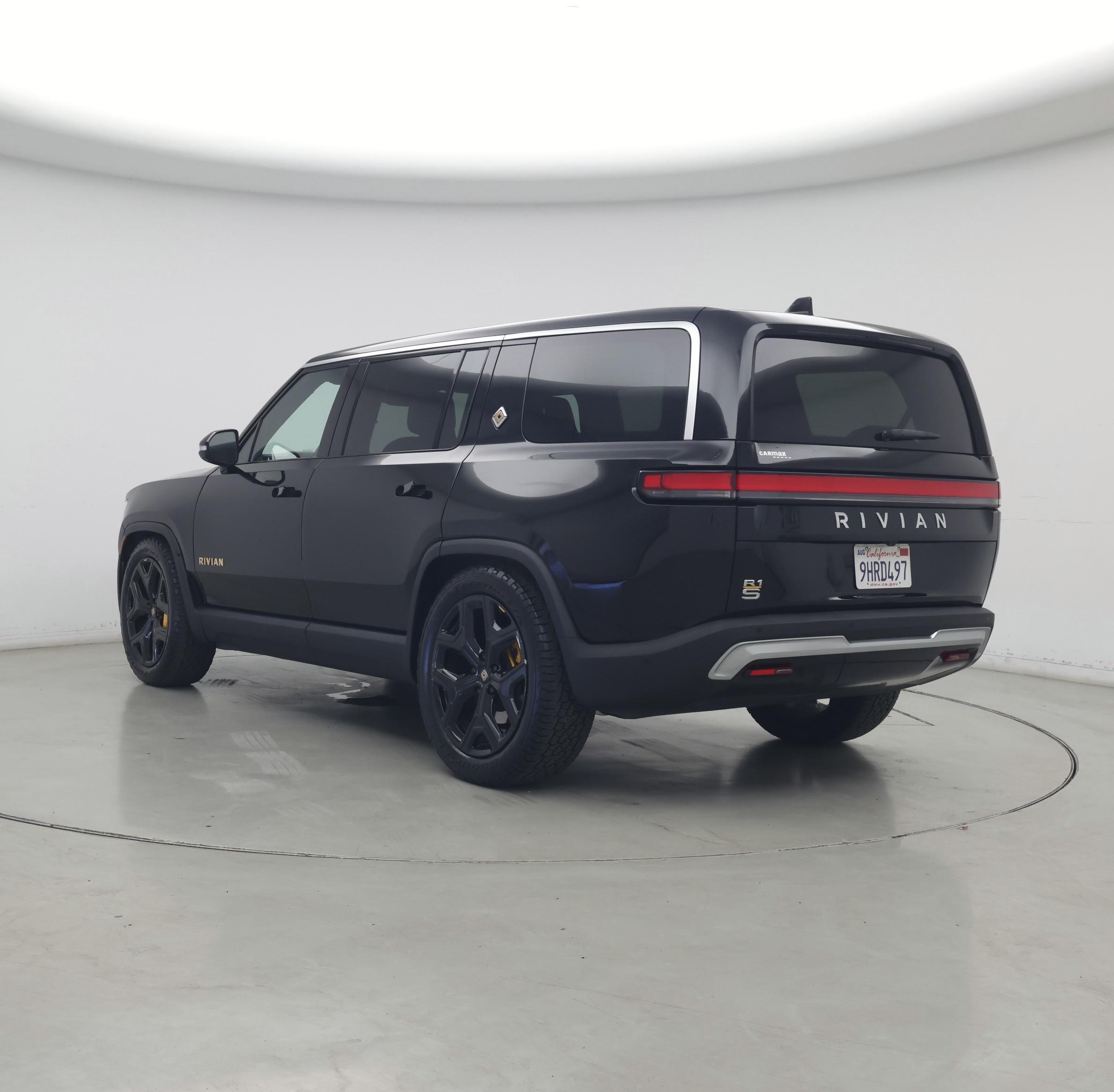 Thumbnail: 2023 Rivian R1S - 2