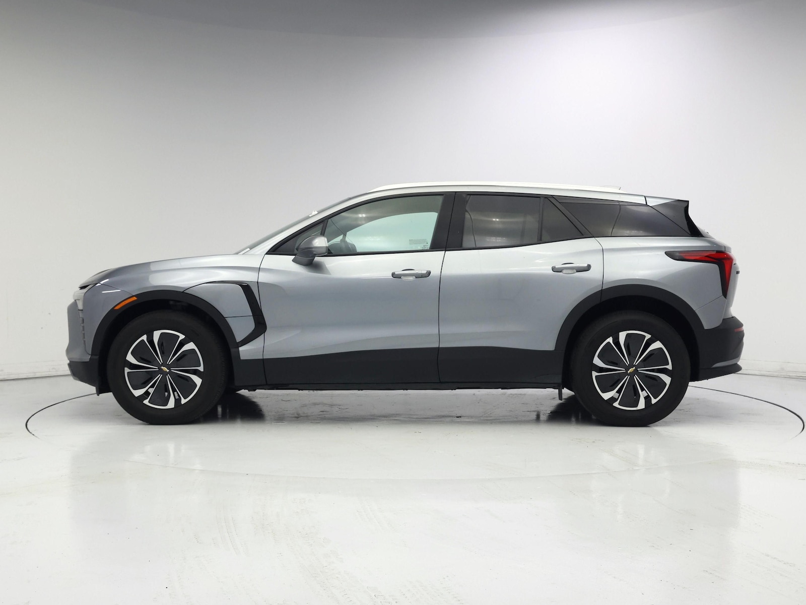 2024 Chevrolet Blazer EV LT - Photo 4