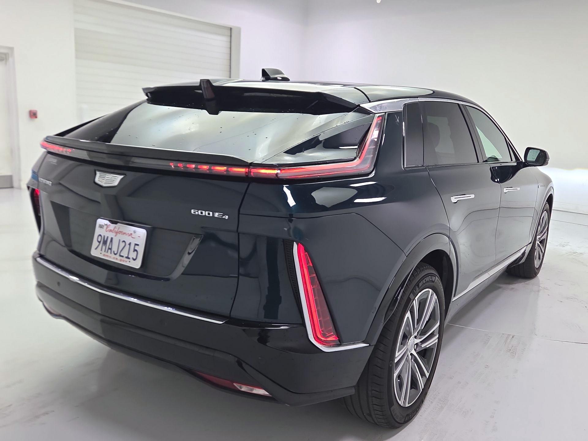Thumbnail: 2024 Cadillac Lyriq - 5