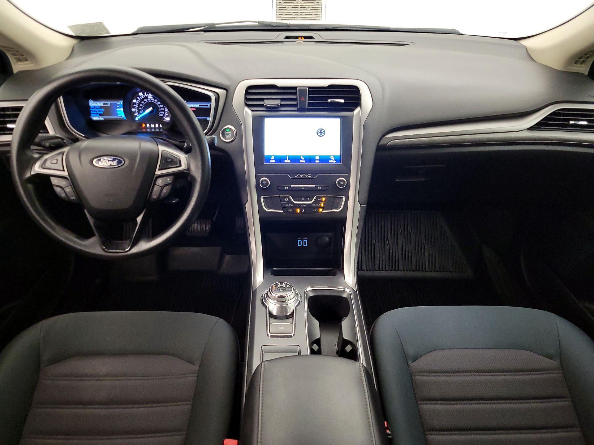 Thumbnail: 2020 Ford Fusion - 9