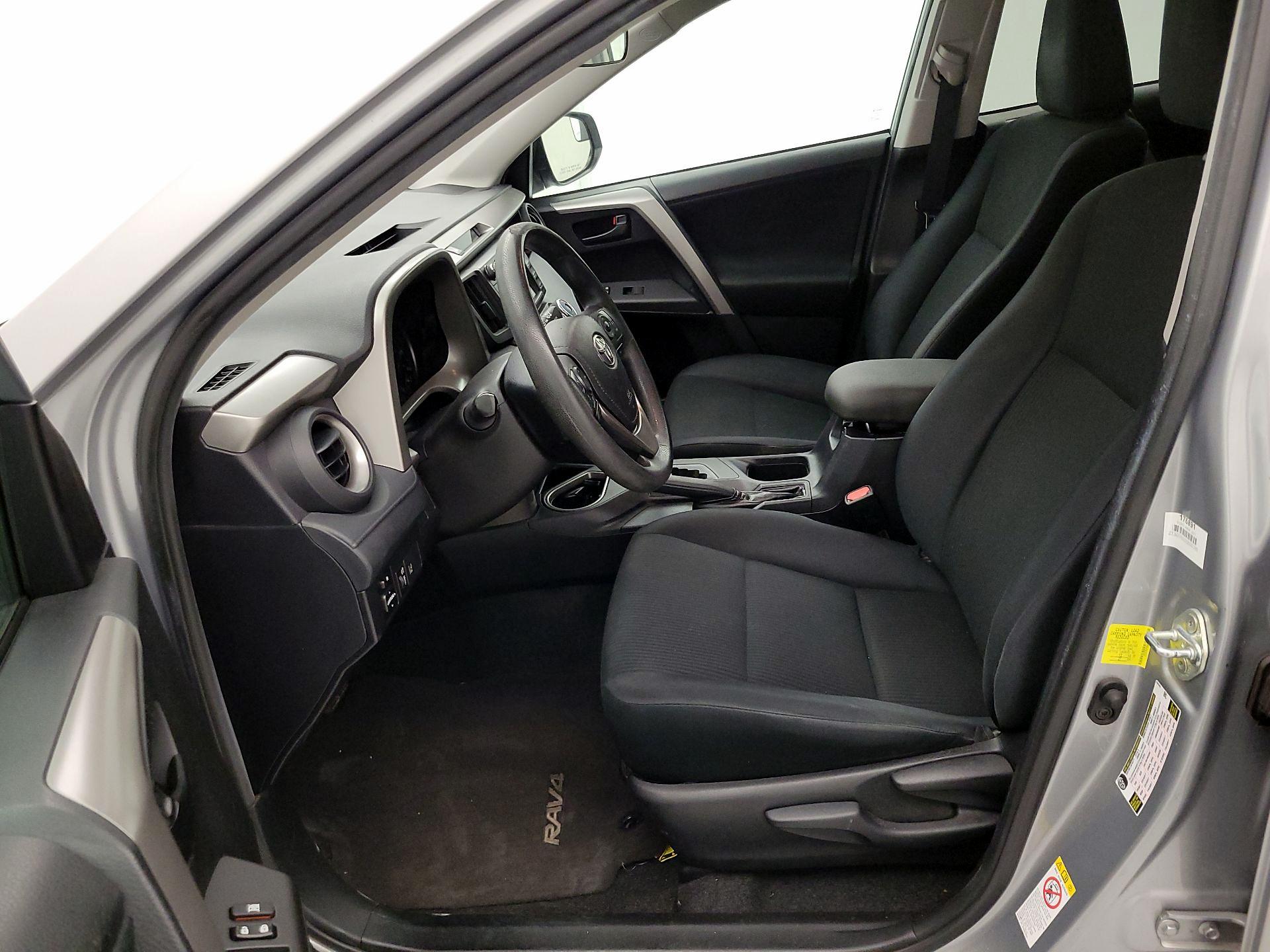 Thumbnail: 2017 Toyota RAV4 - 11
