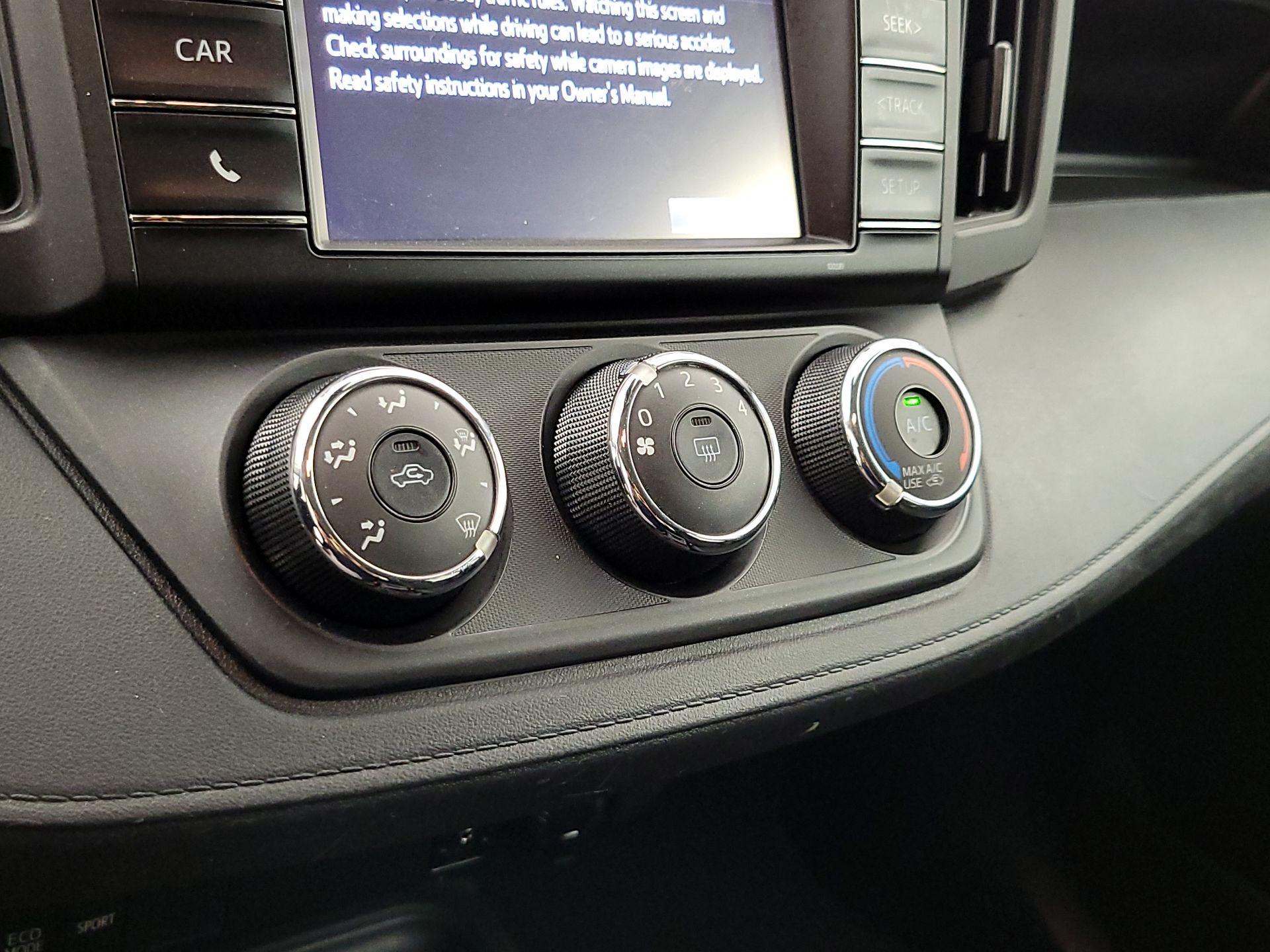 Thumbnail: 2017 Toyota RAV4 - 16