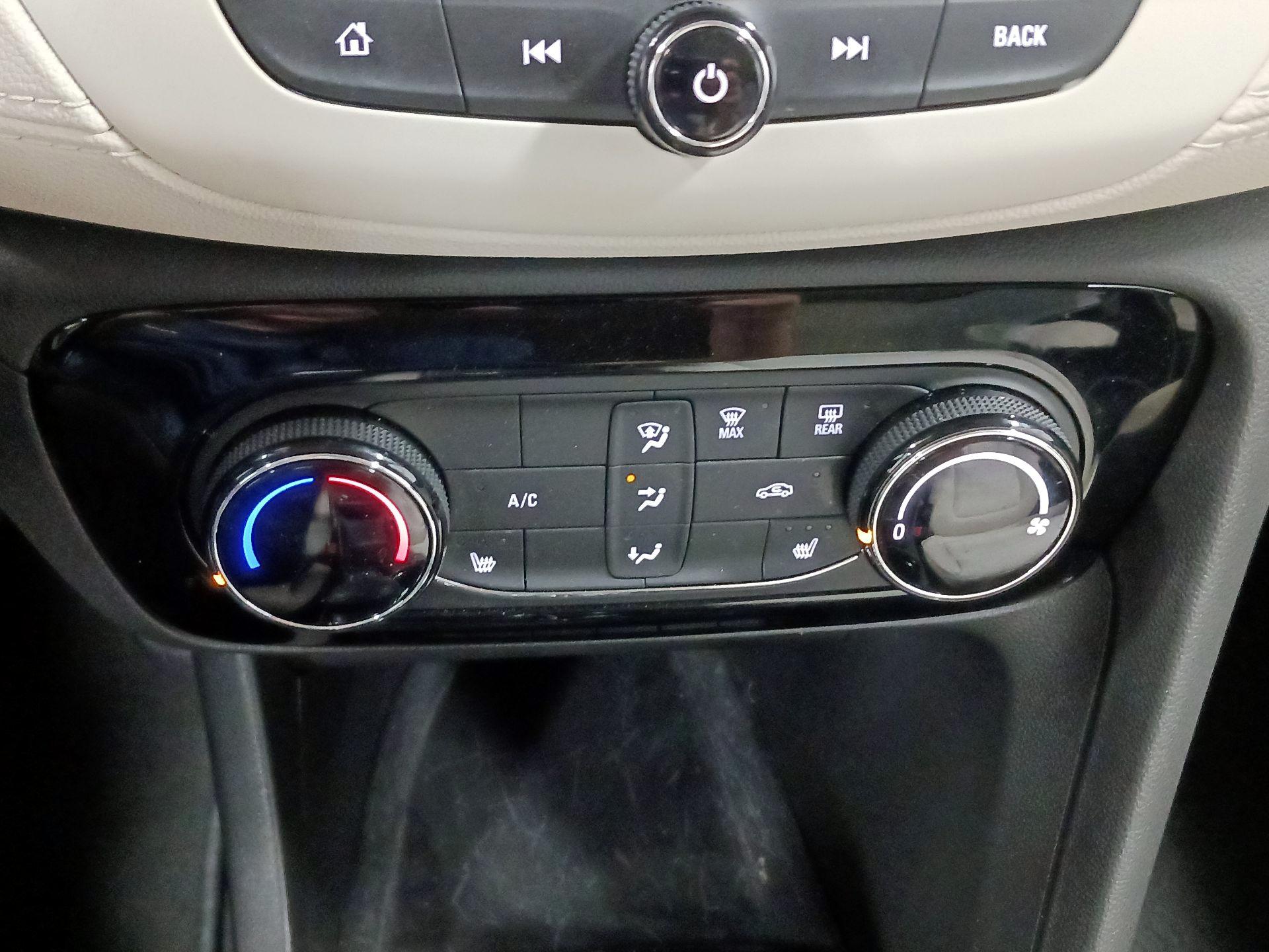 Thumbnail: 2023 Buick Encore GX - 16
