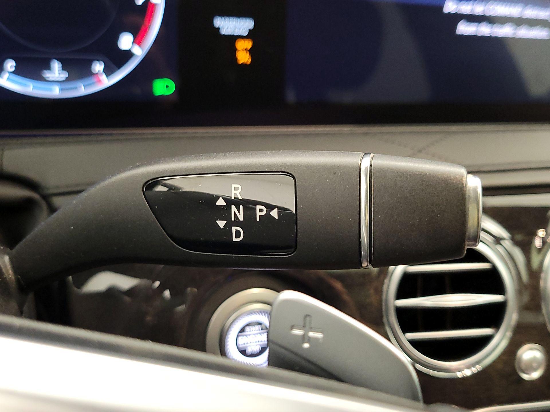 Thumbnail: 2020 Mercedes-Benz S-Class - 17