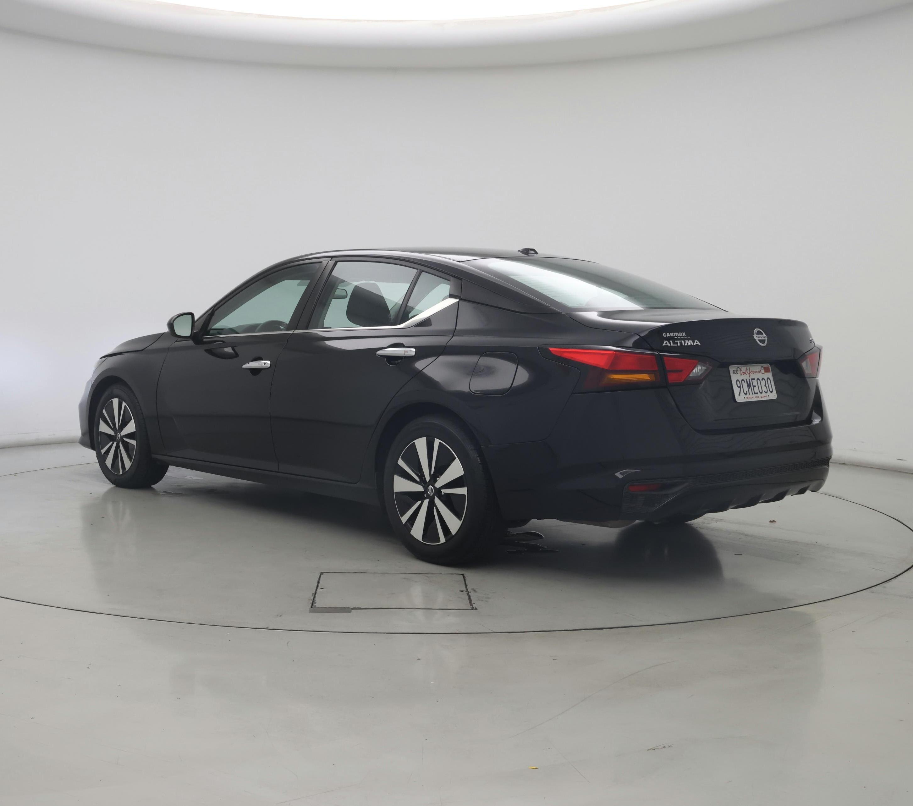 Thumbnail: 2022 Nissan Altima - 2