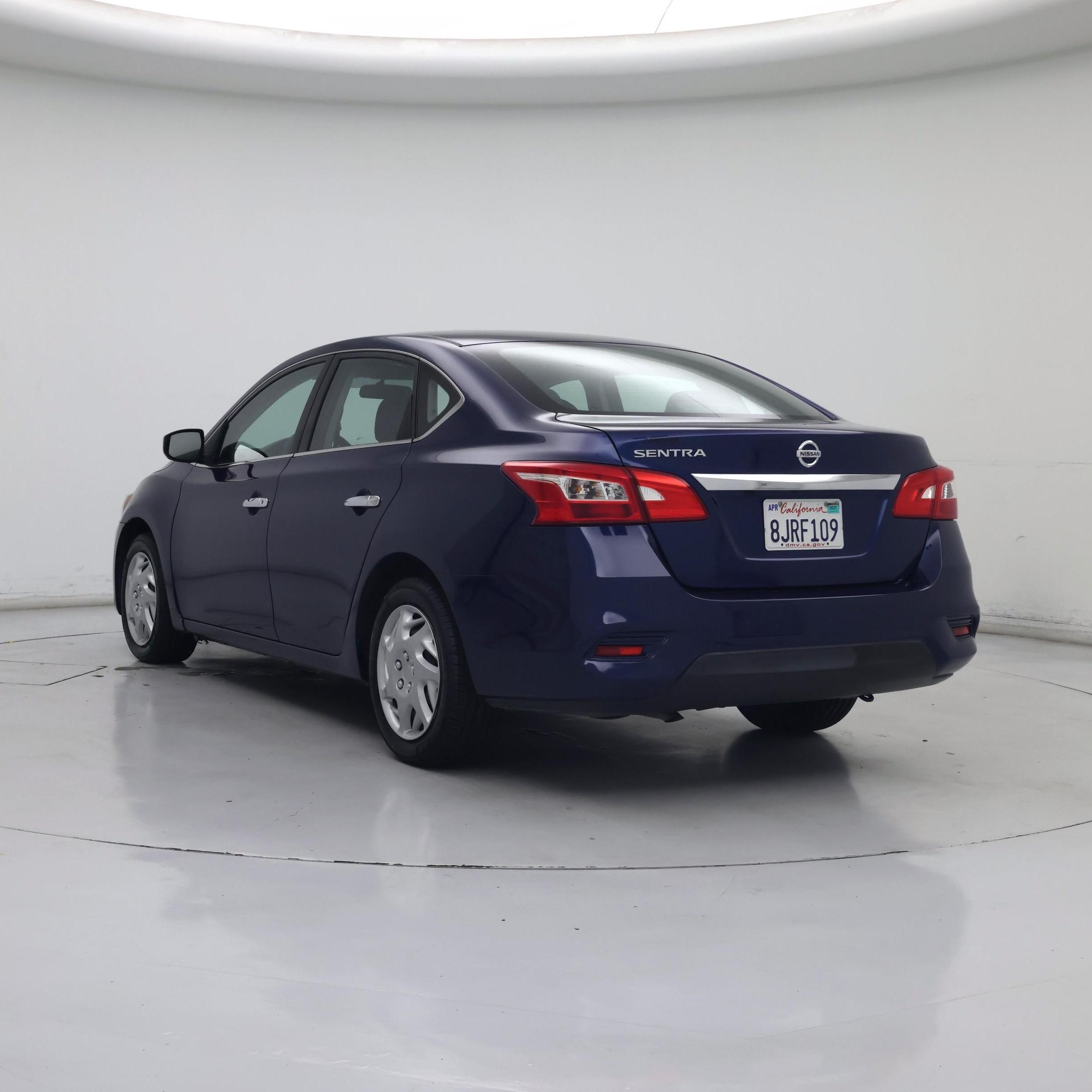 Thumbnail: 2019 Nissan Sentra - 2