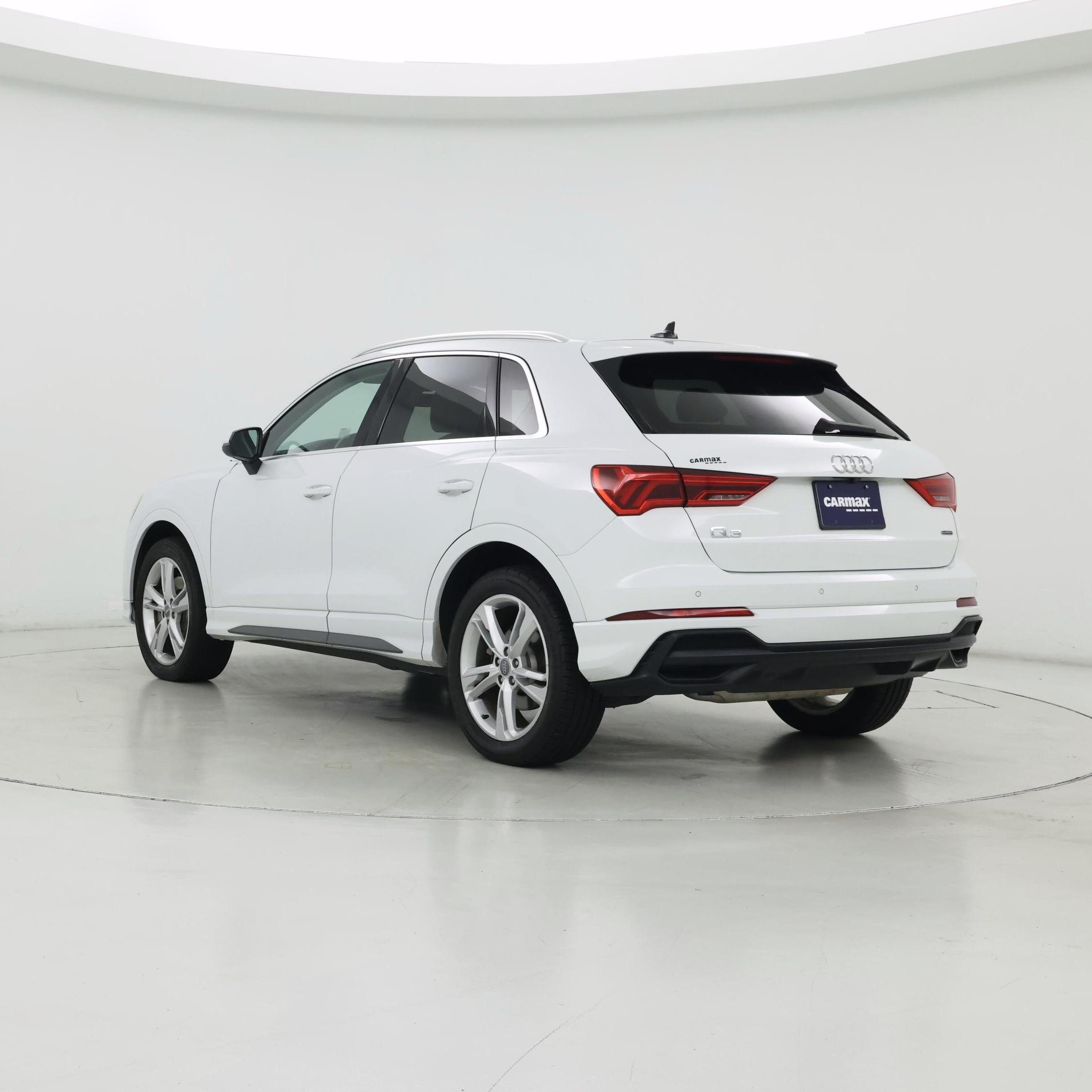 Thumbnail: 2020 Audi Q3 - 2