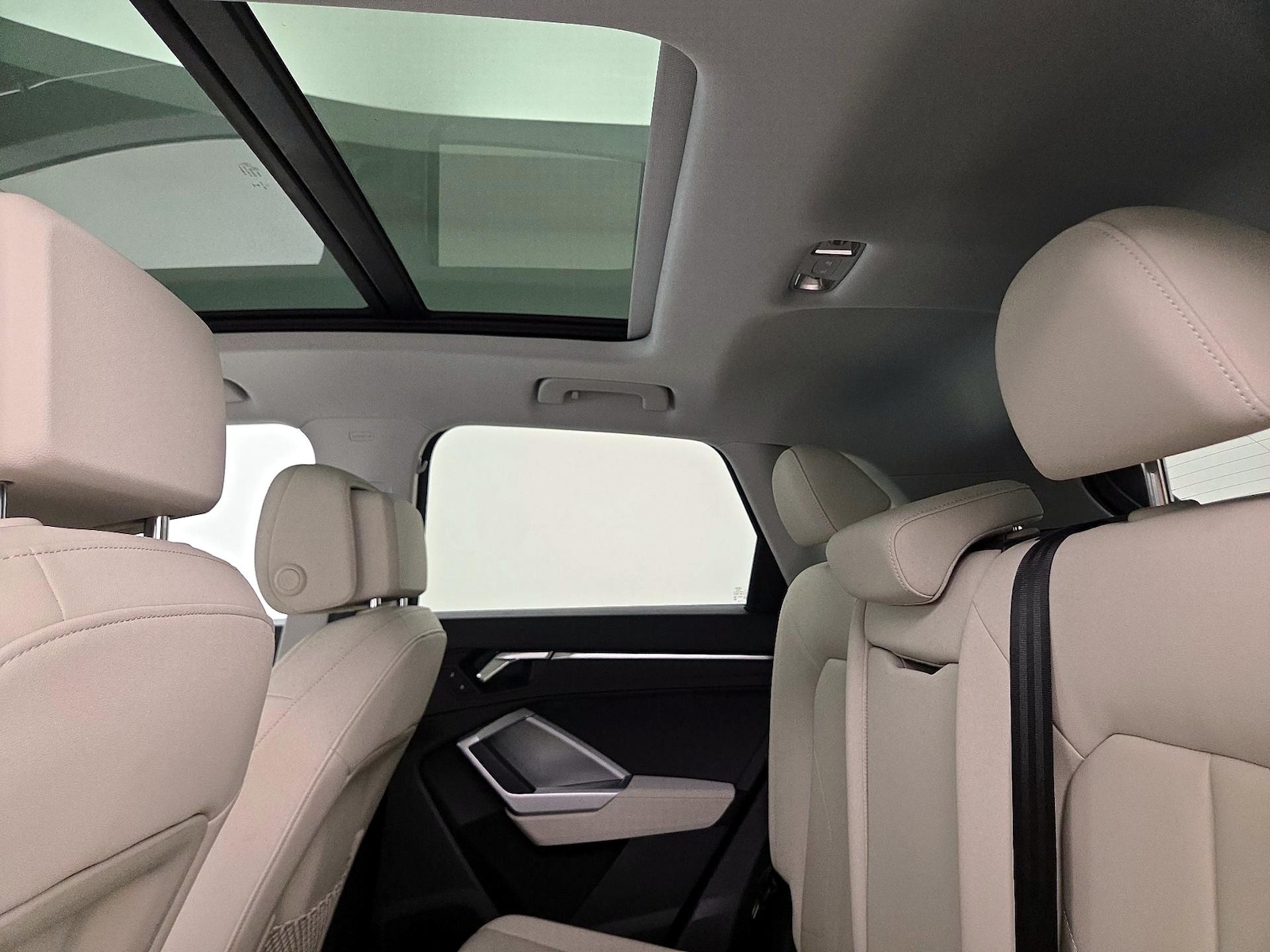 2020 Audi Q3 S Line Premium Plus - Photo 25