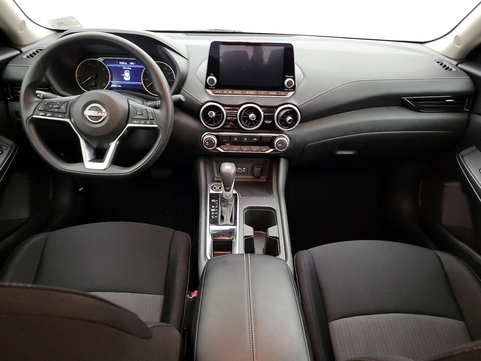 2025 Nissan Sentra SV - Photo 10