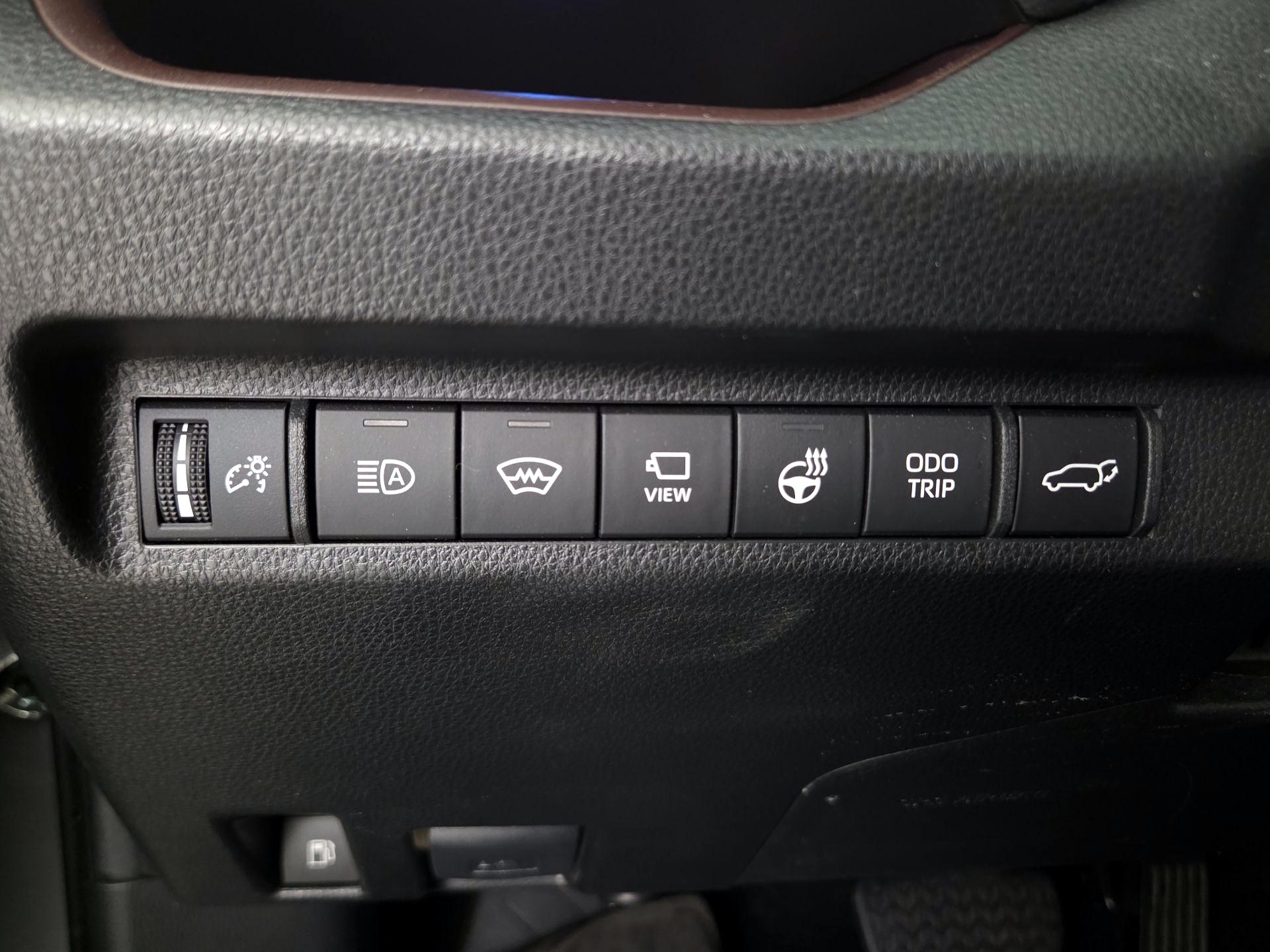 Thumbnail: 2024 Toyota RAV4 - 13