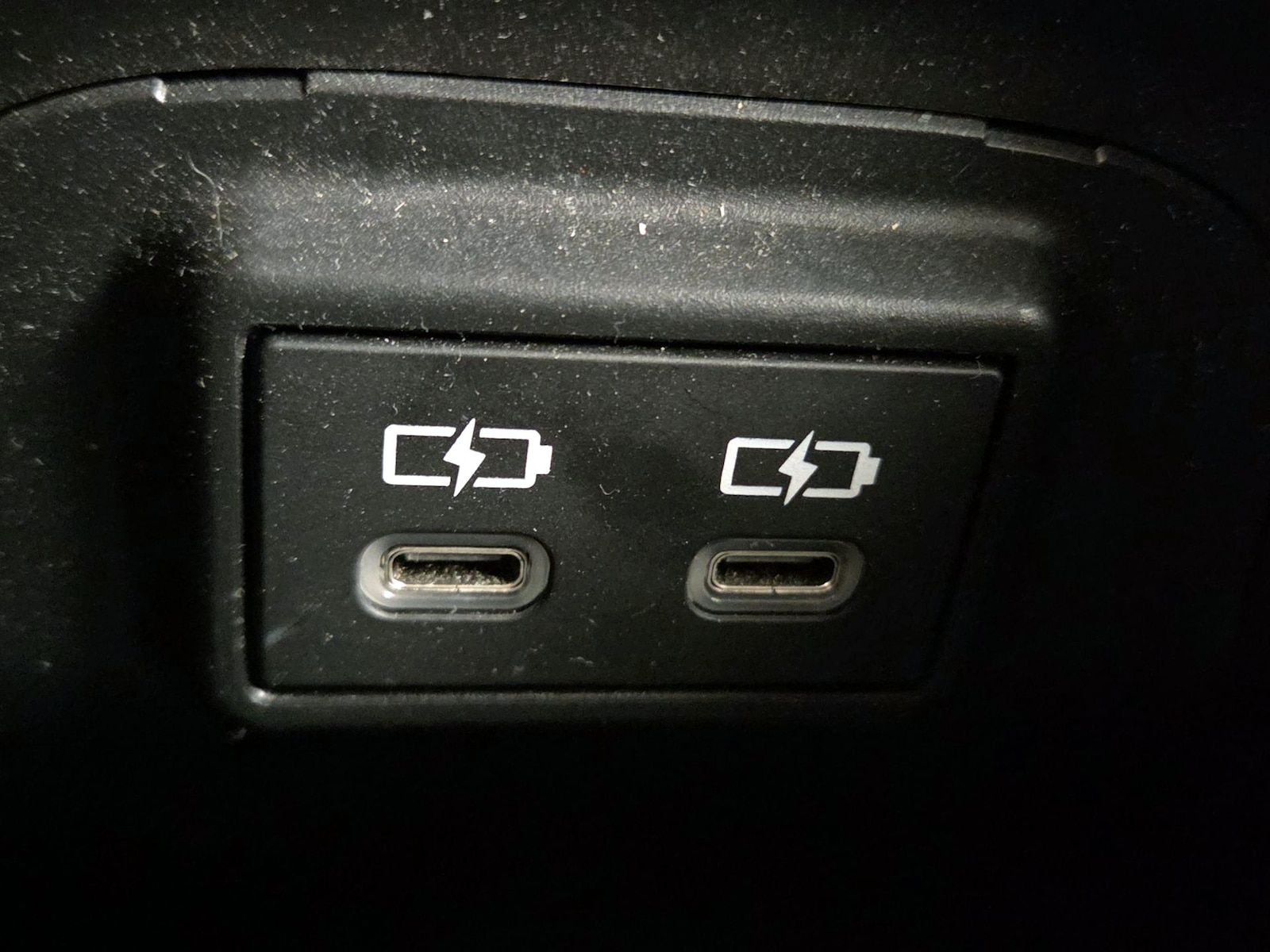 2024 Toyota RAV4 Limited - Photo 19