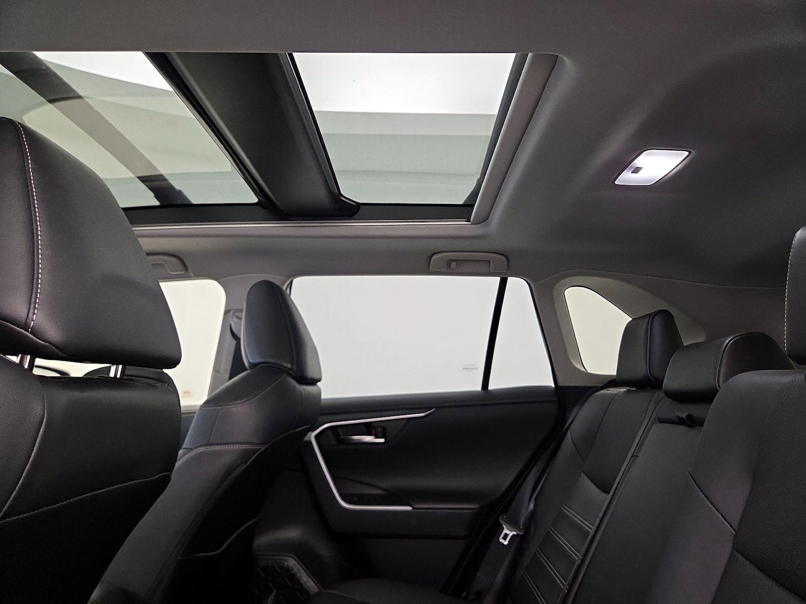 2024 Toyota RAV4 Limited - Photo 24