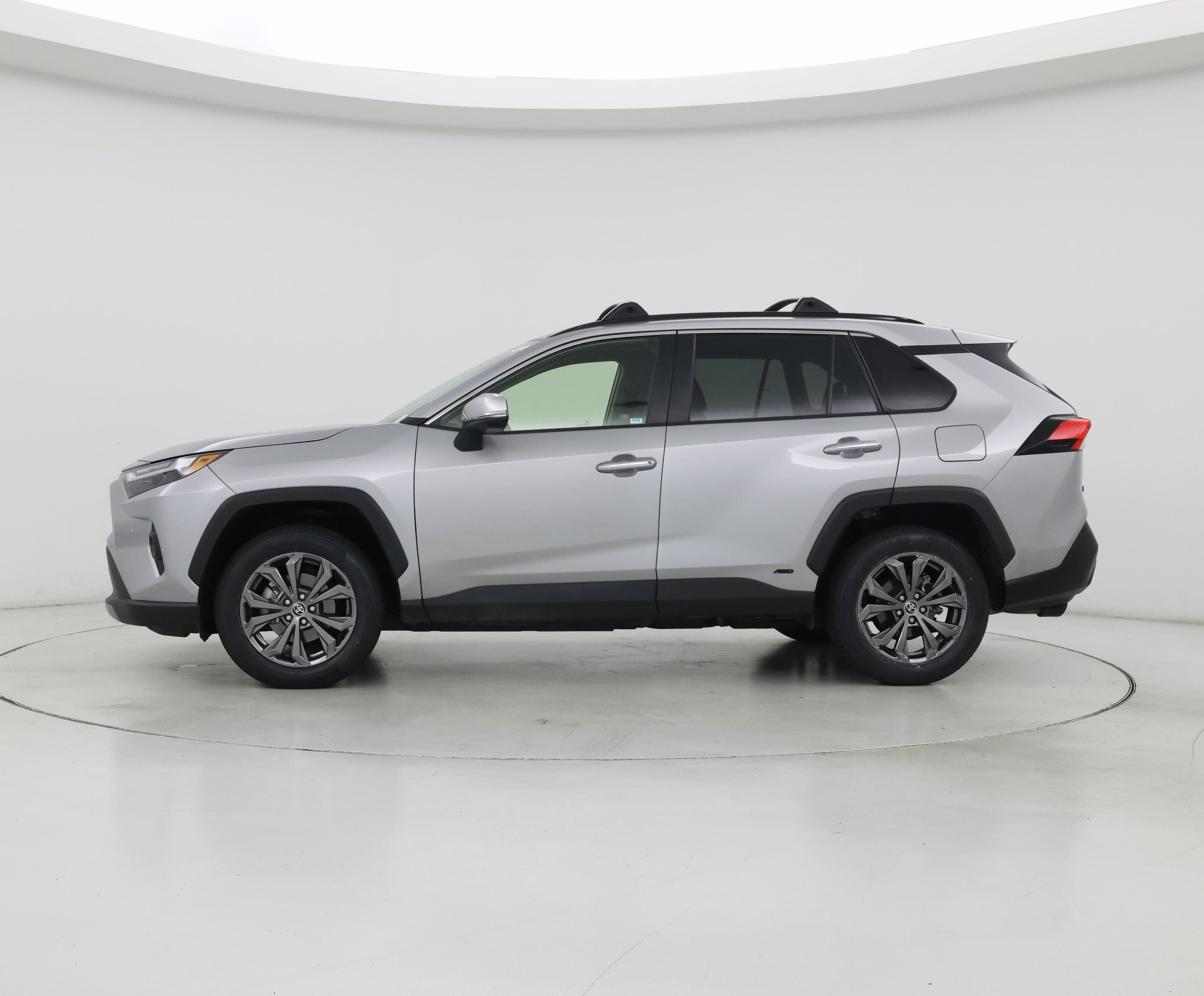 Thumbnail: 2024 Toyota RAV4 - 3