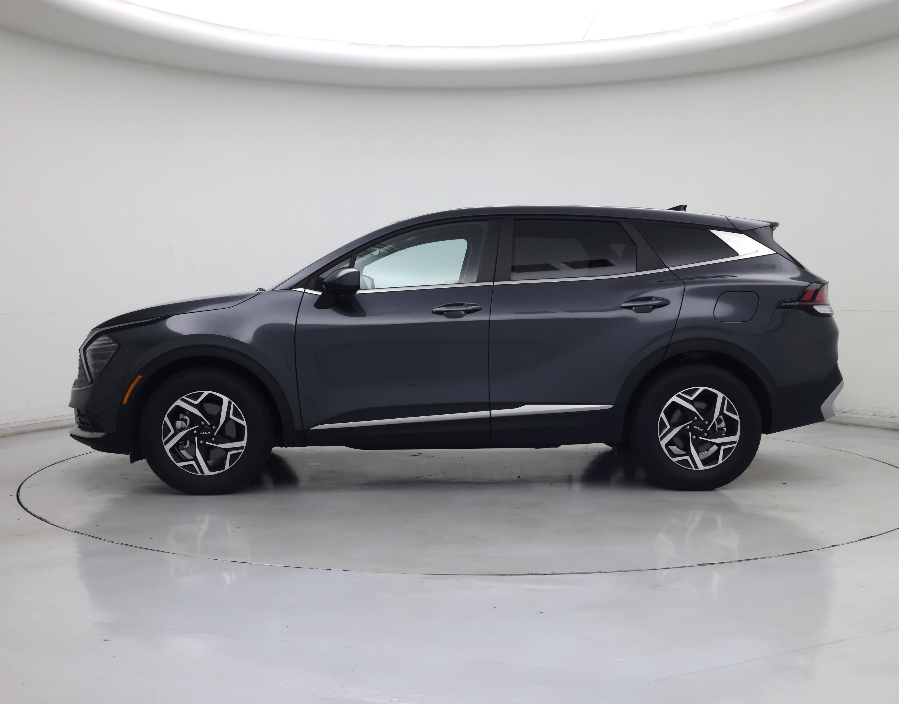 Thumbnail: 2025 Kia Sportage - 3