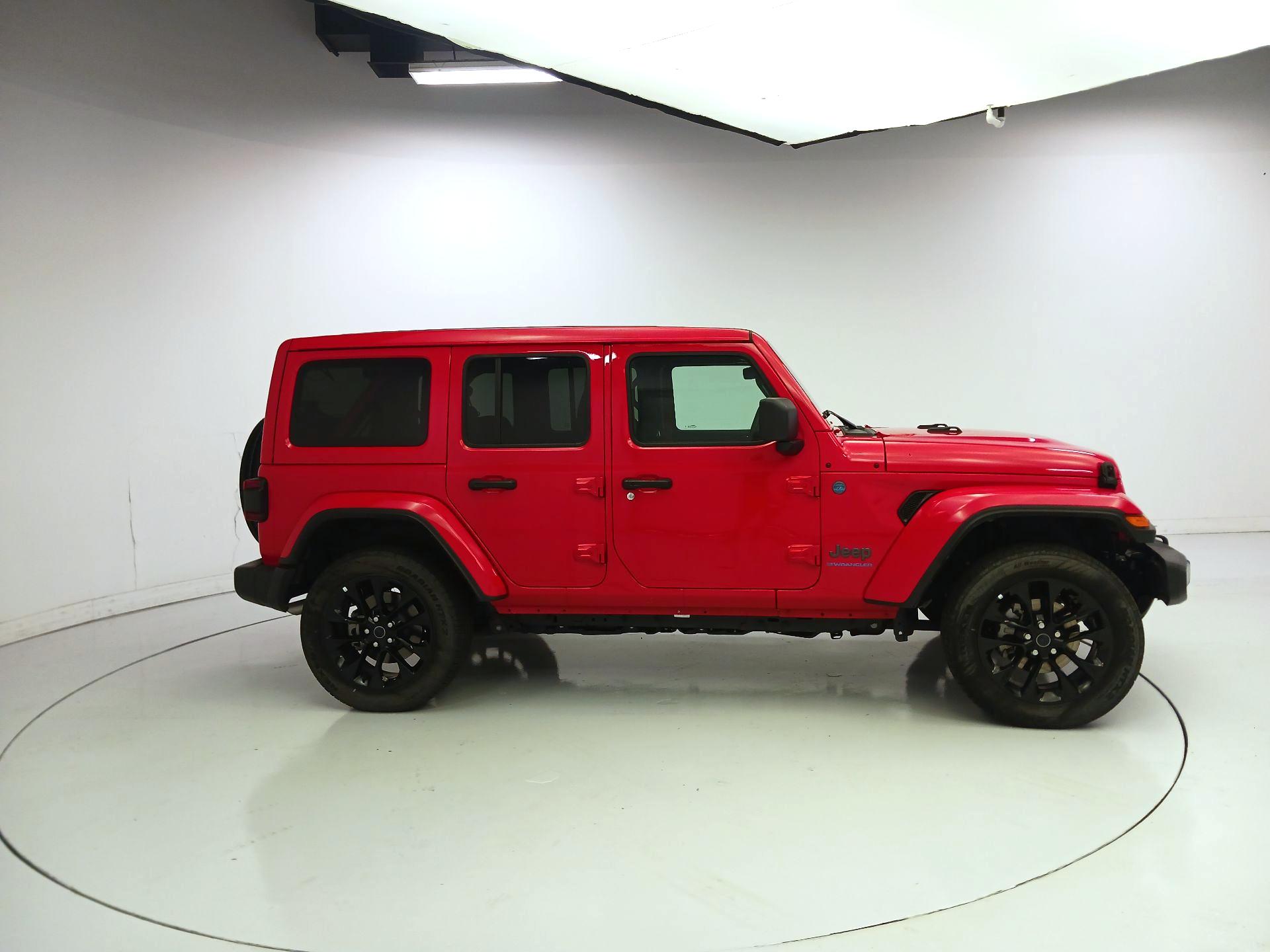 Thumbnail: 2025 Jeep Wrangler - 4