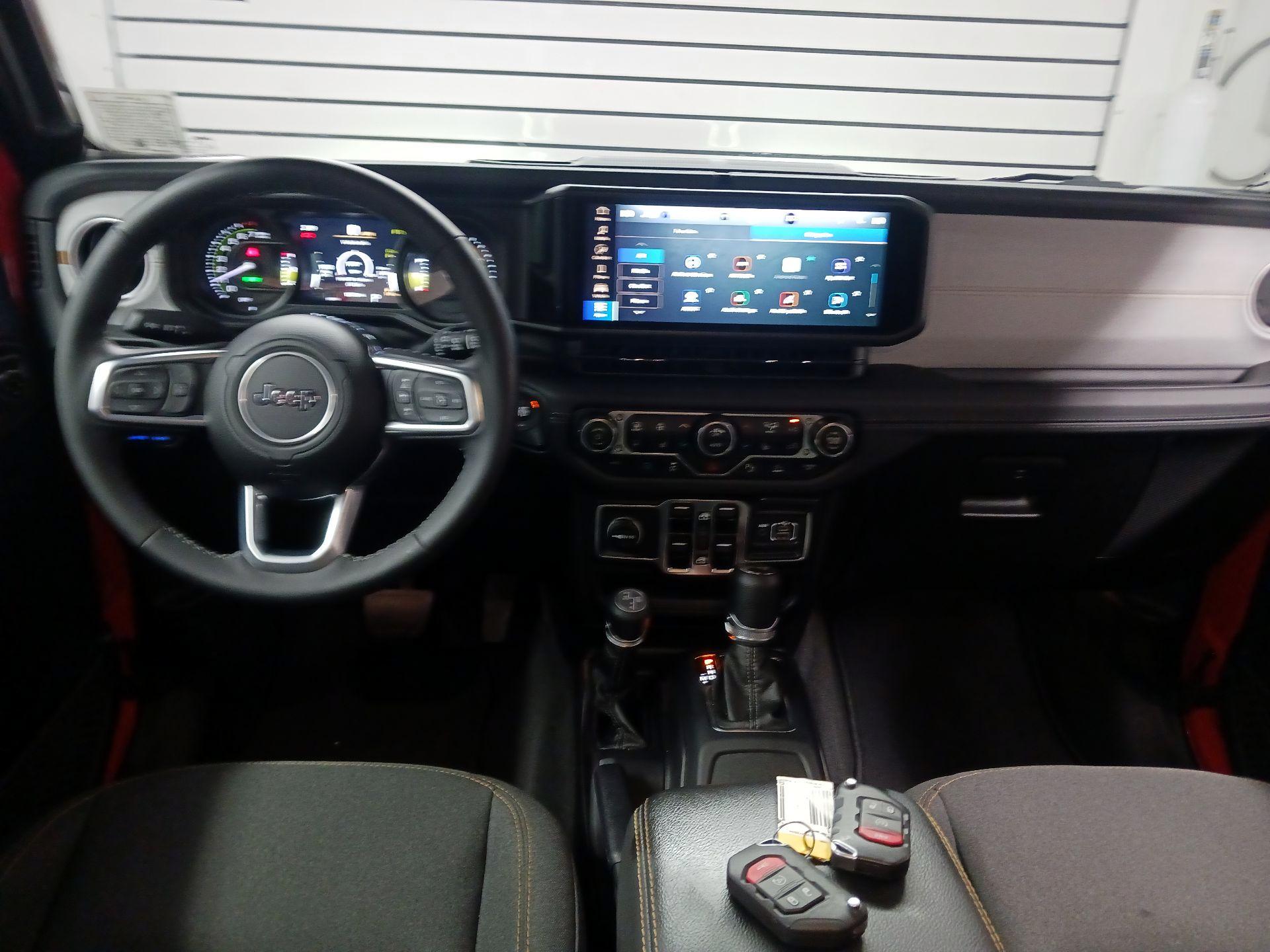 Thumbnail: 2025 Jeep Wrangler - 8