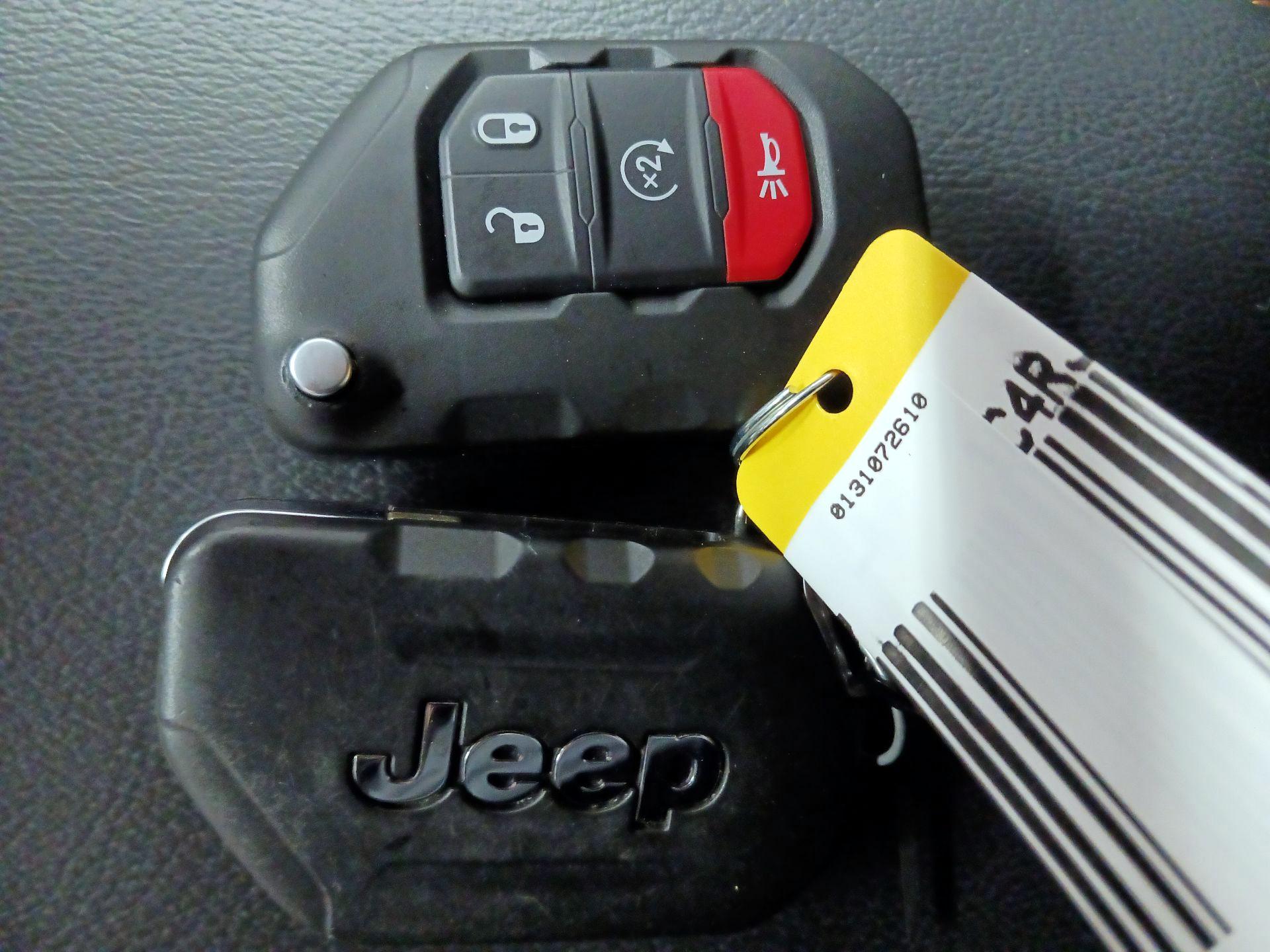 Thumbnail: 2025 Jeep Wrangler - 18