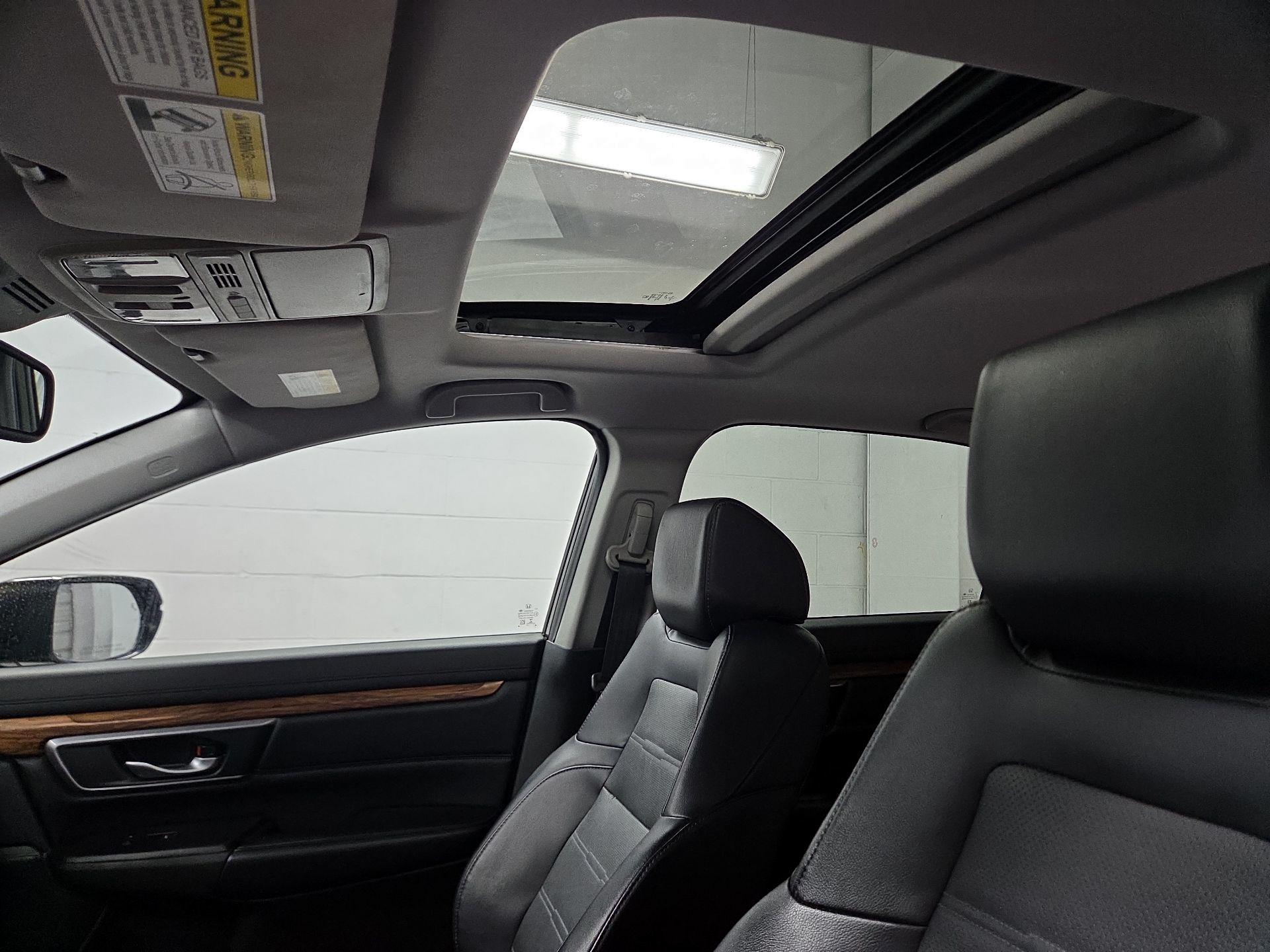 Thumbnail: 2017 Honda CR-V - 20