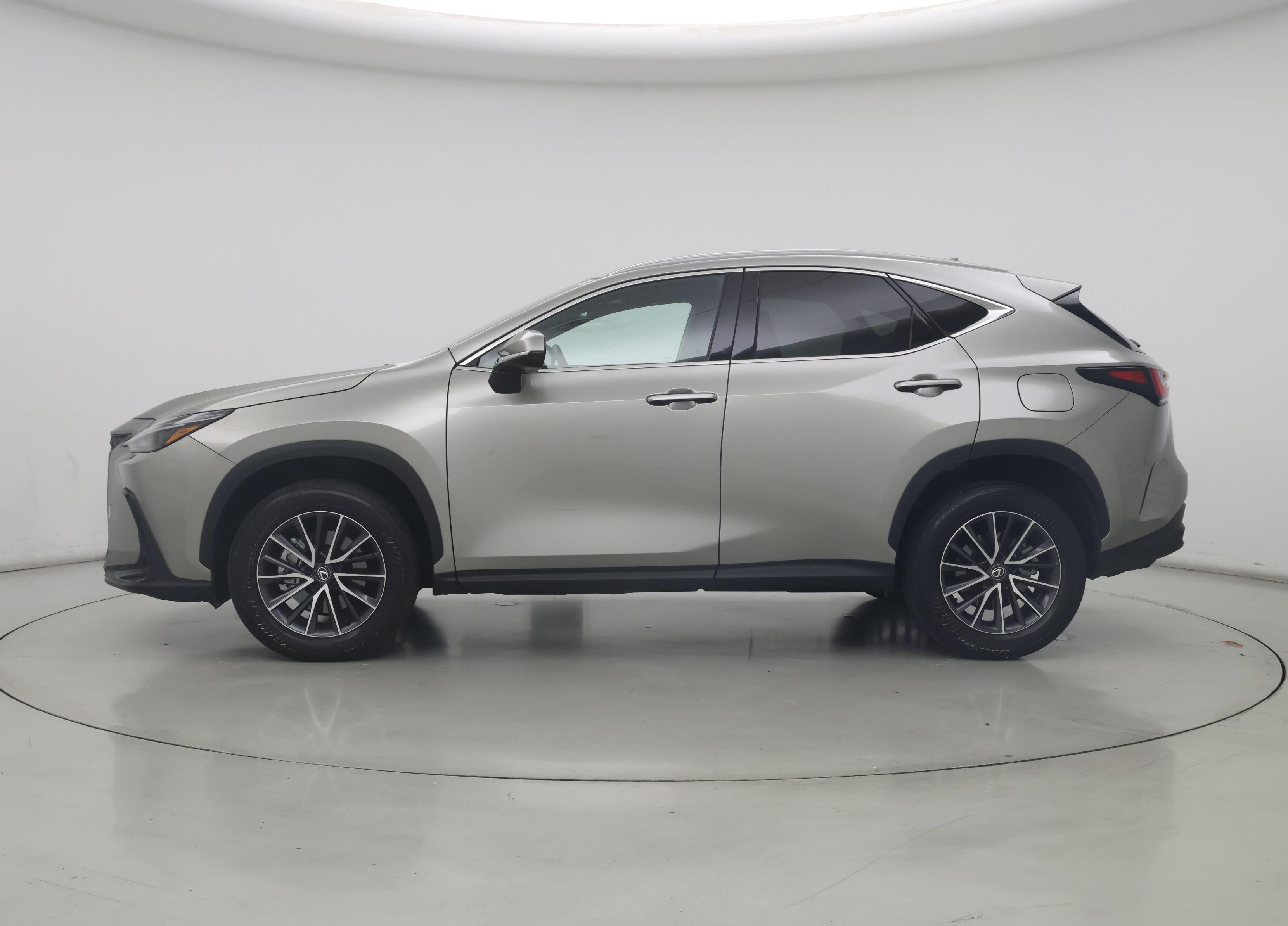 Thumbnail: 2024 Lexus NX - 3