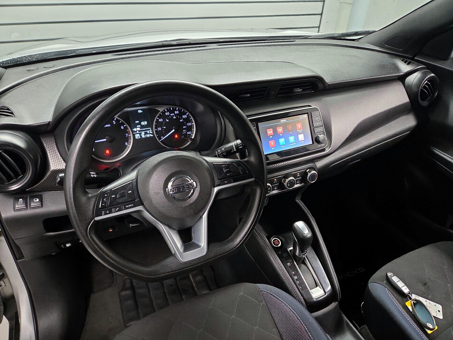 Thumbnail: 2018 Nissan Kicks - 9