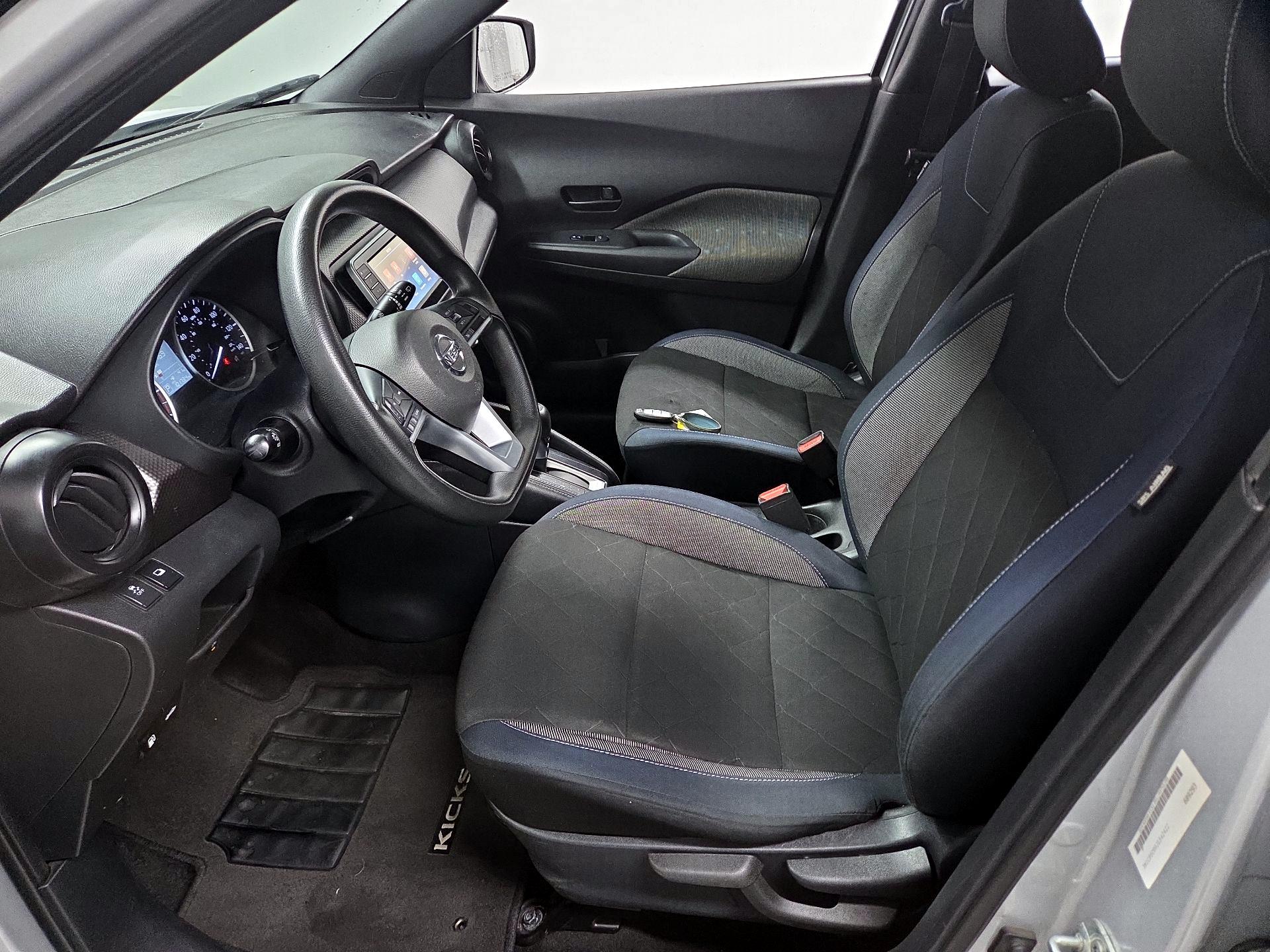 Thumbnail: 2018 Nissan Kicks - 11