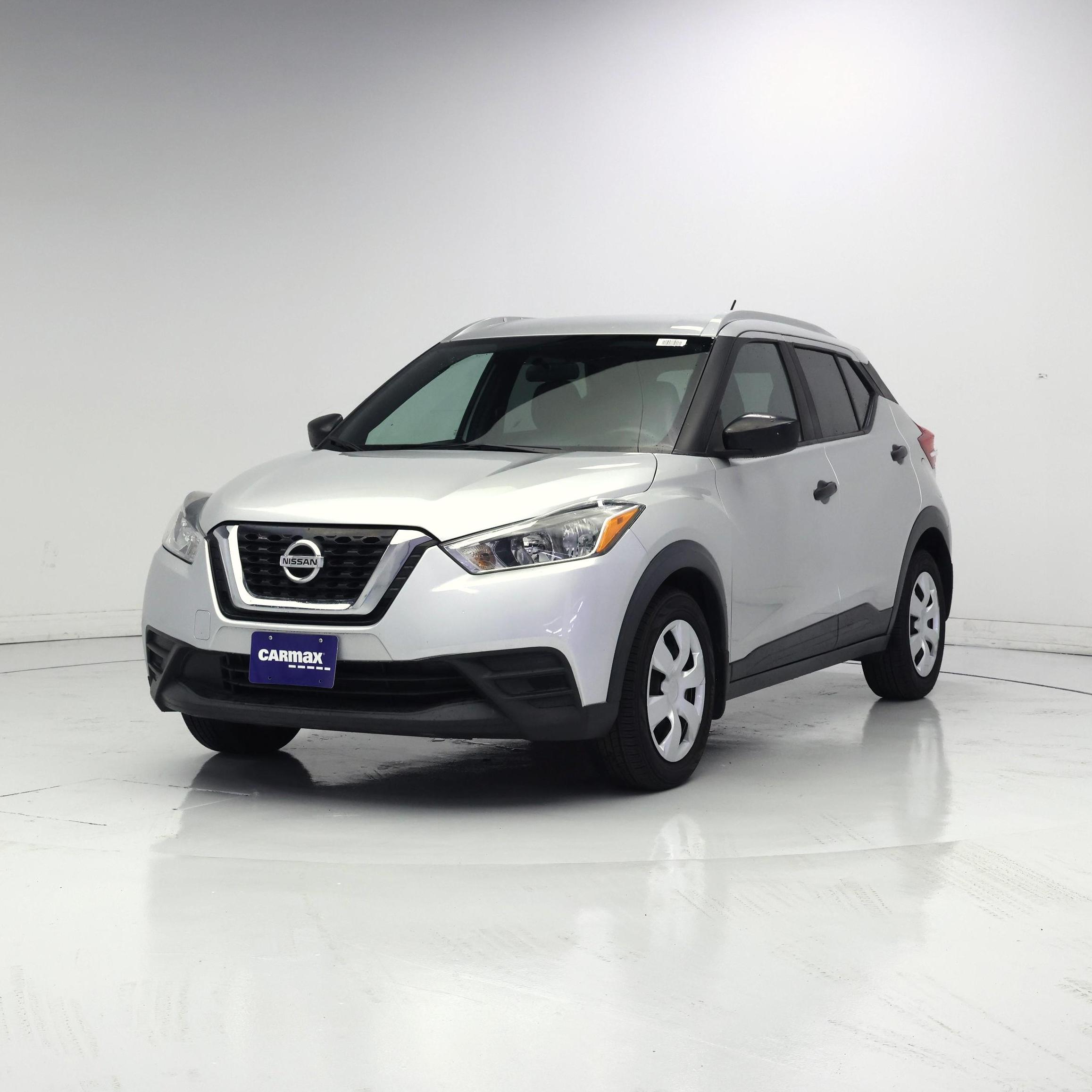 Thumbnail: 2018 Nissan Kicks - 4