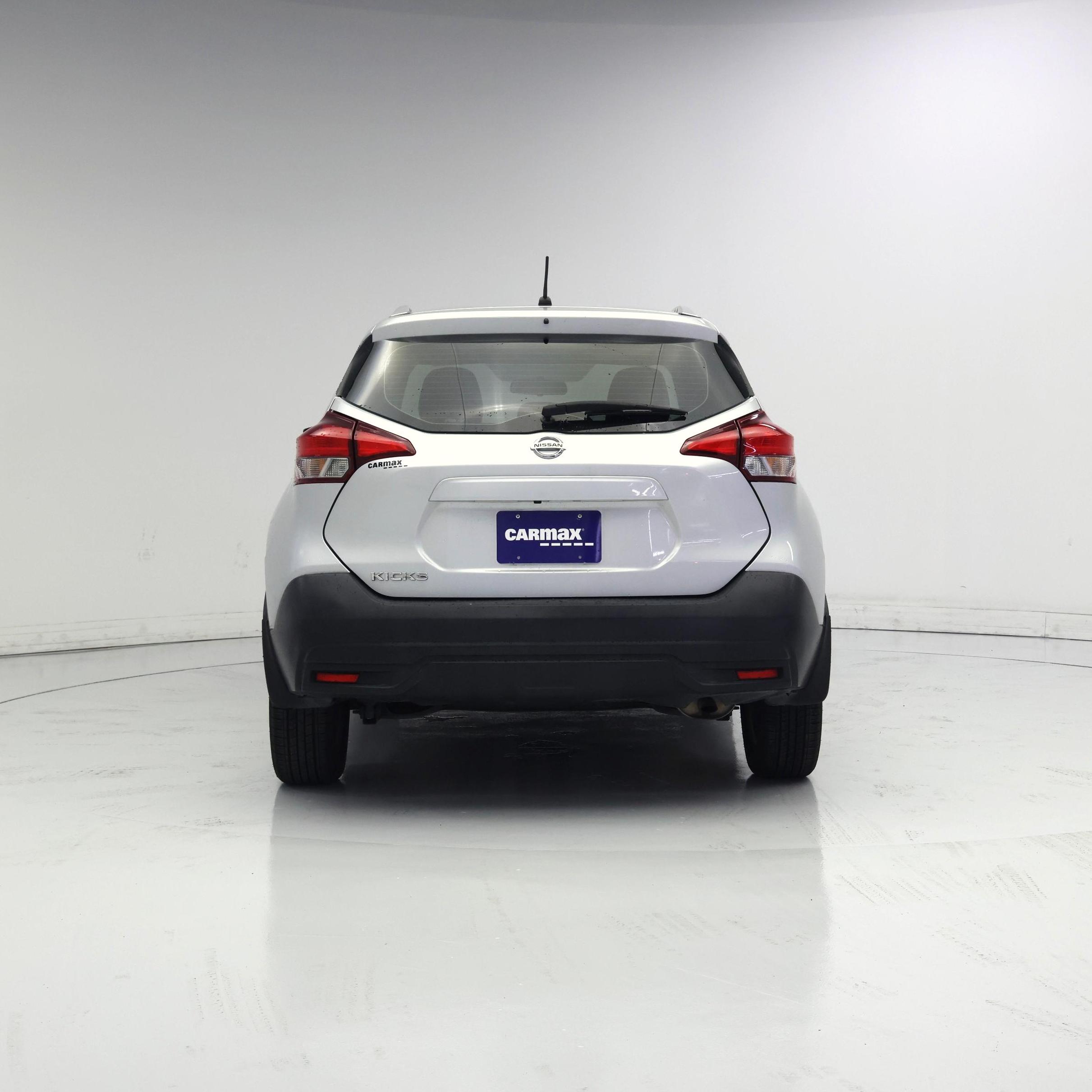 Thumbnail: 2018 Nissan Kicks - 6